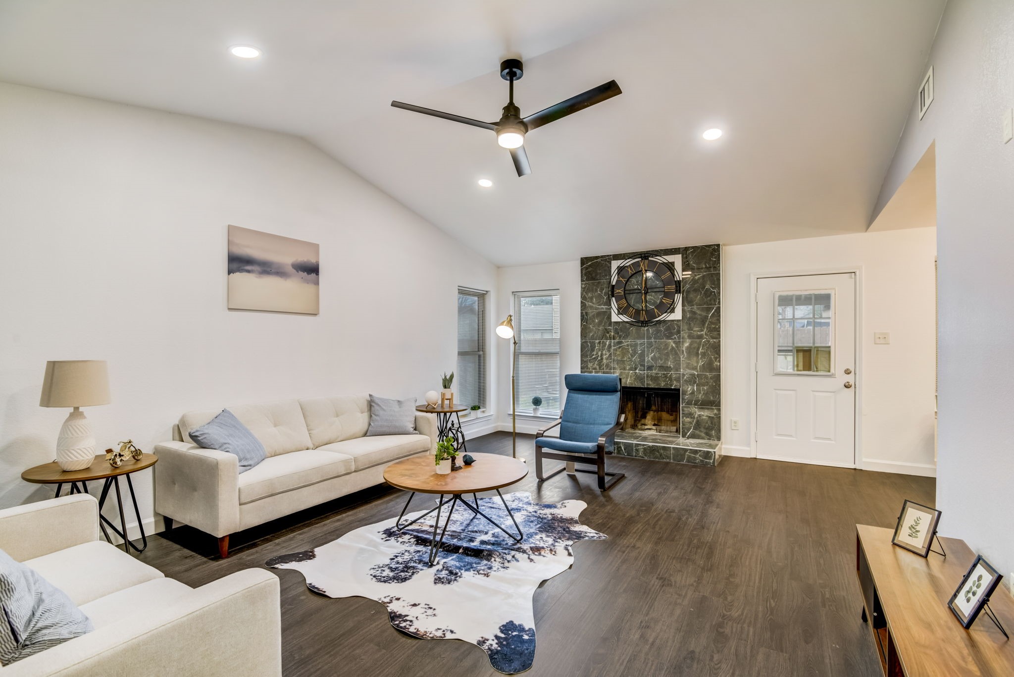 4233 Glen Ridge Drive