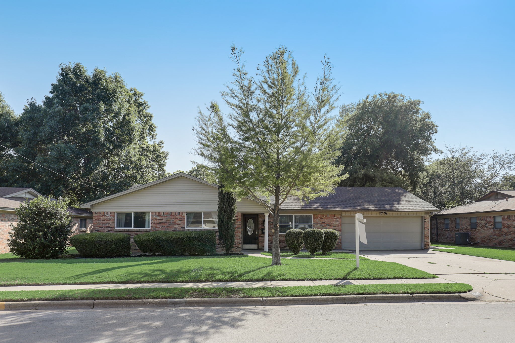 5409 Susan Lee Lane