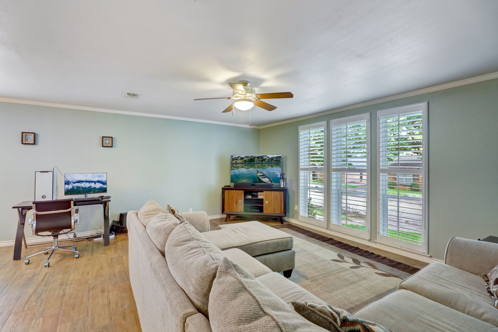 3606 Lake Tahoe Drive