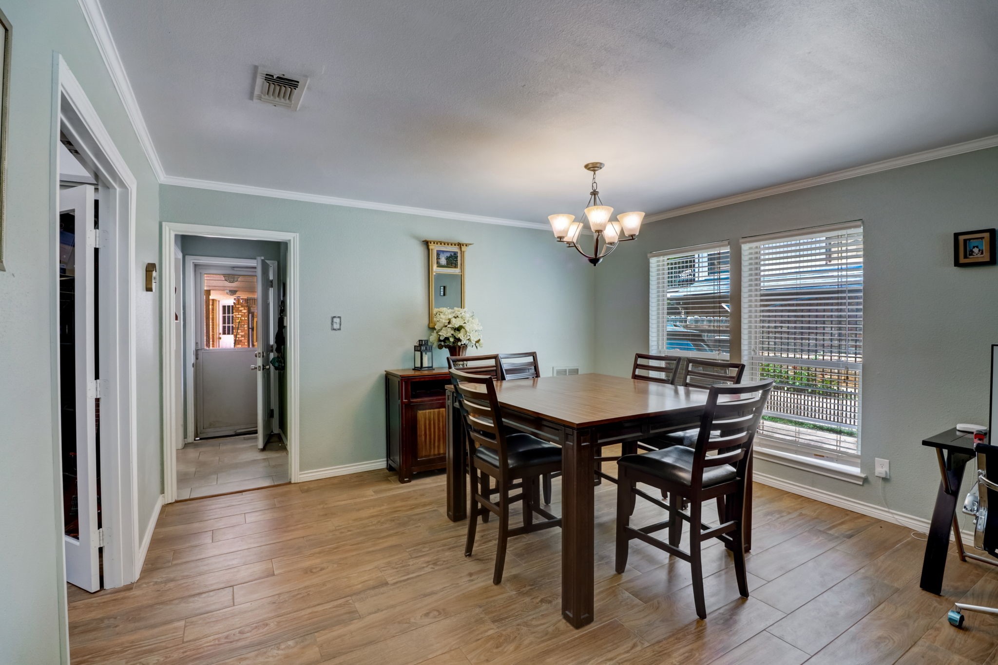 3606 Lake Tahoe Drive