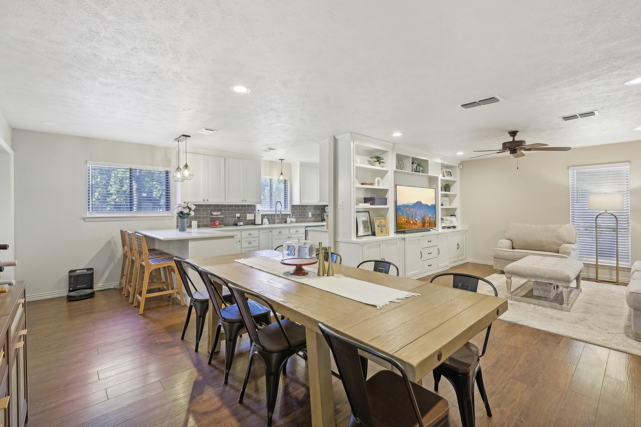 3501 Hampshire Drive