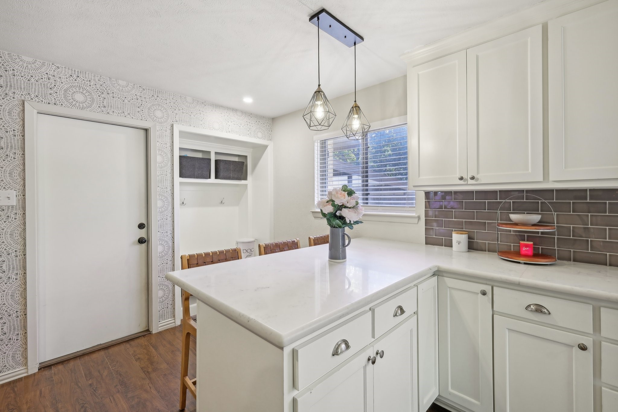 3501 Hampshire Drive