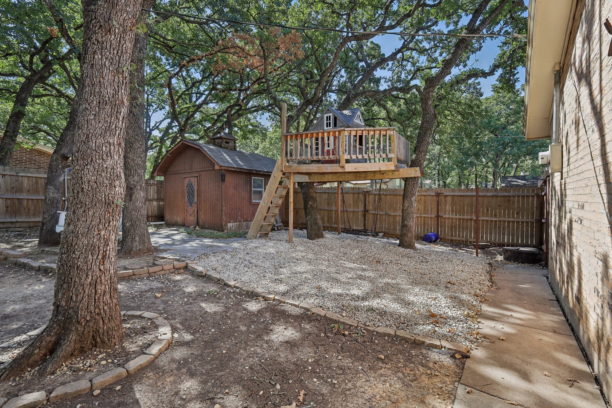 3501 Hampshire Drive