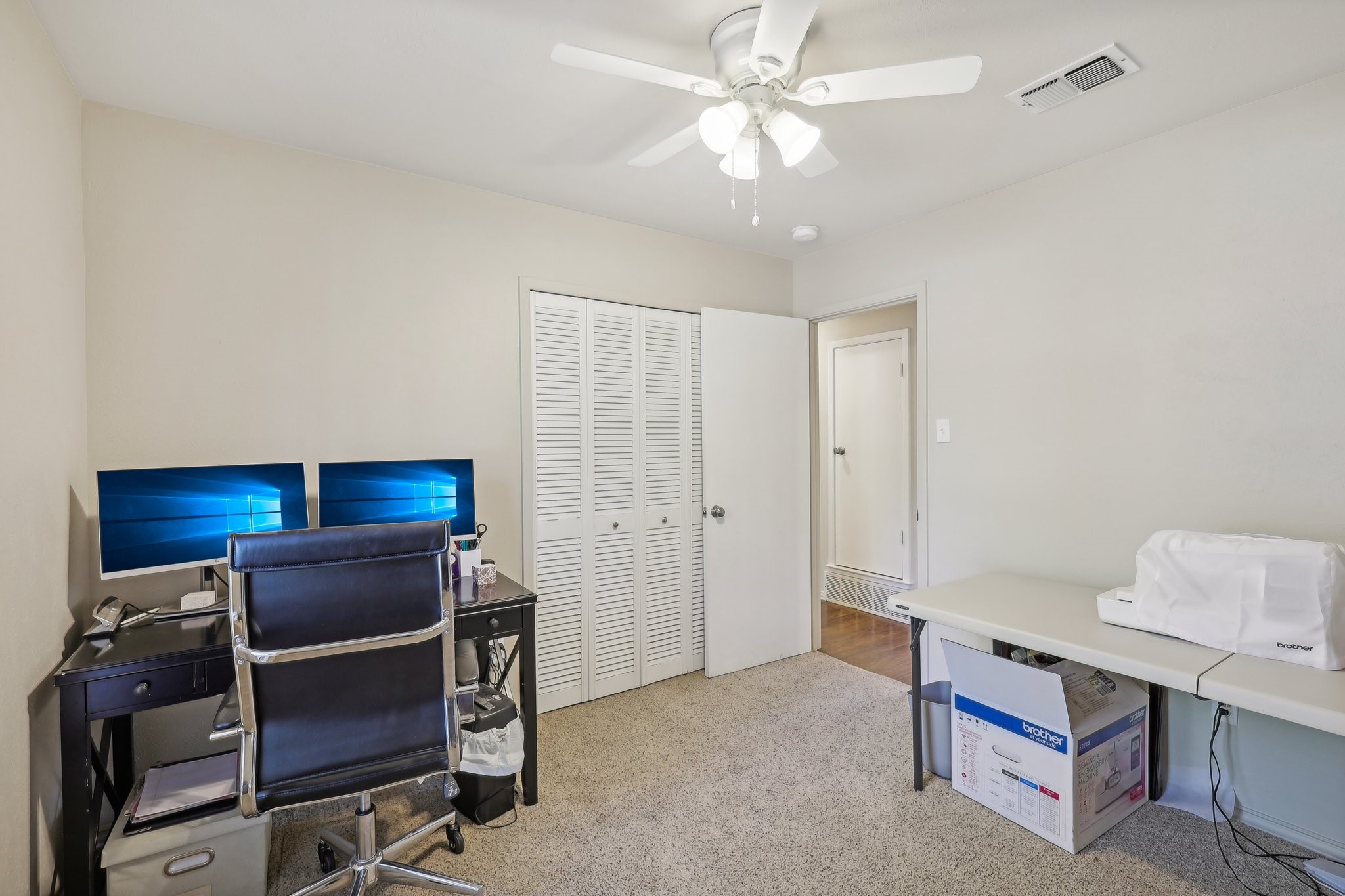 3501 Hampshire Drive