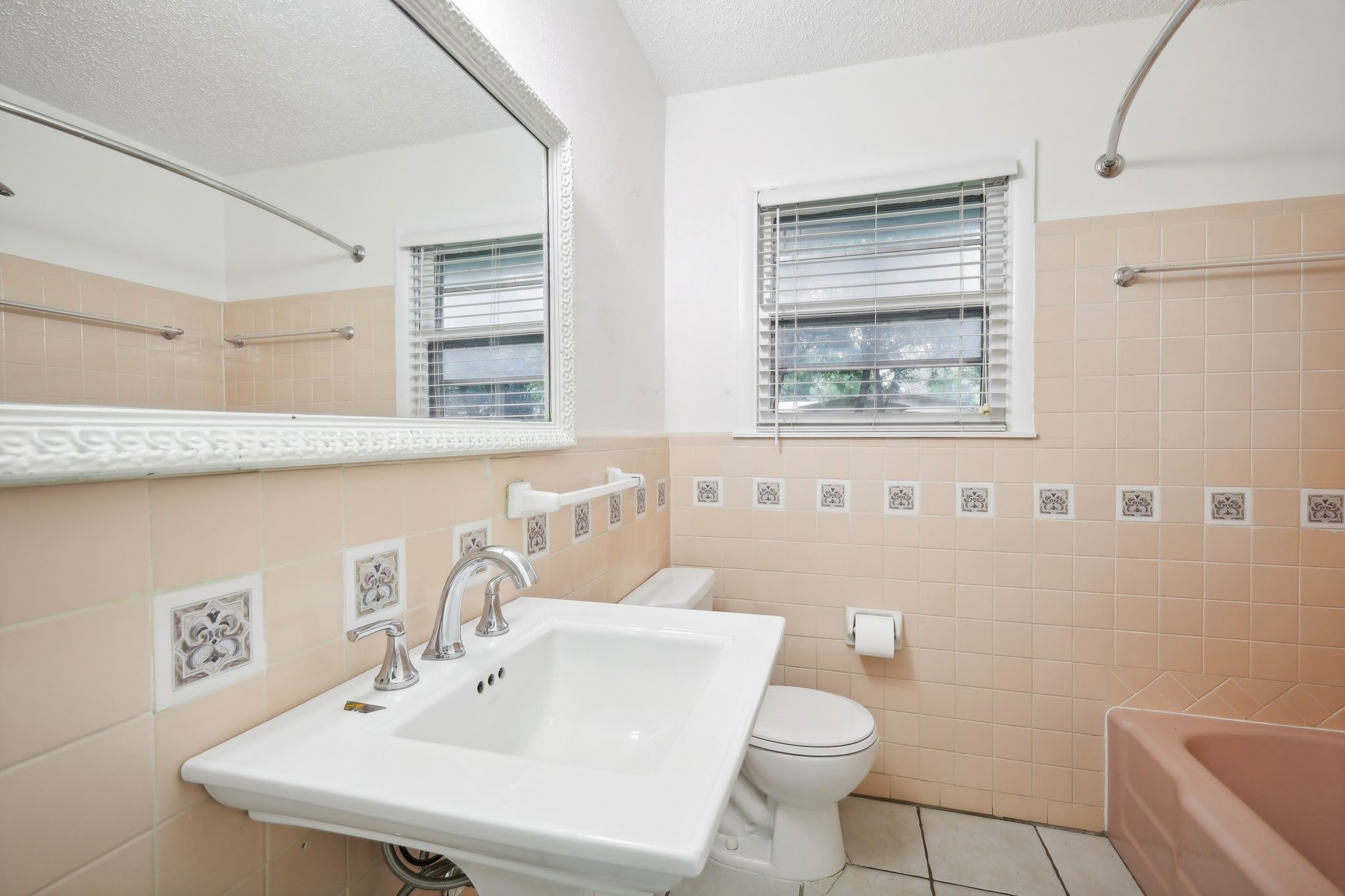 1510 Camellia Drive