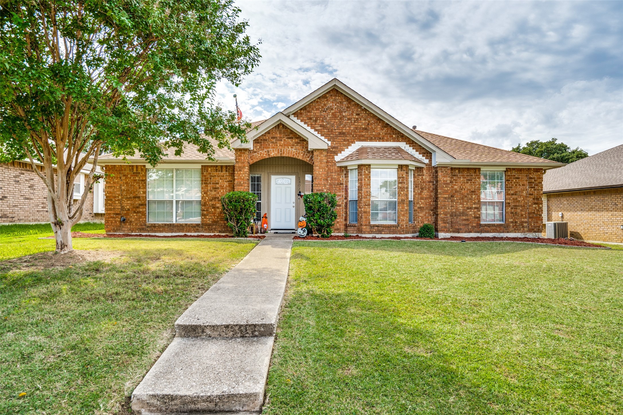 1302 Silver Maple Drive