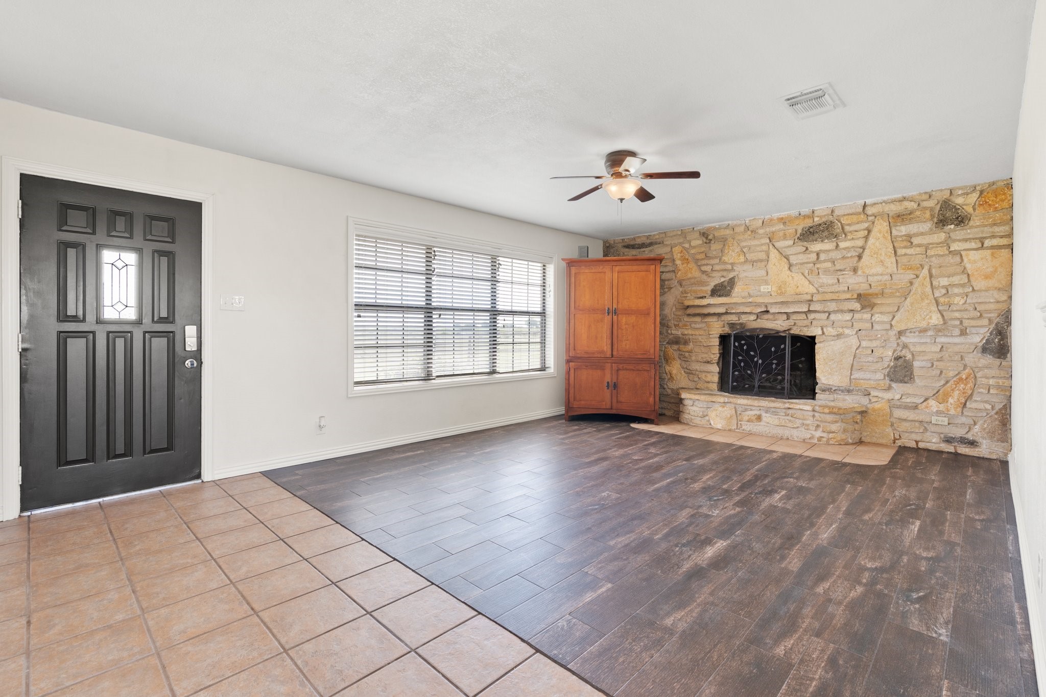 4861 County Road 1202