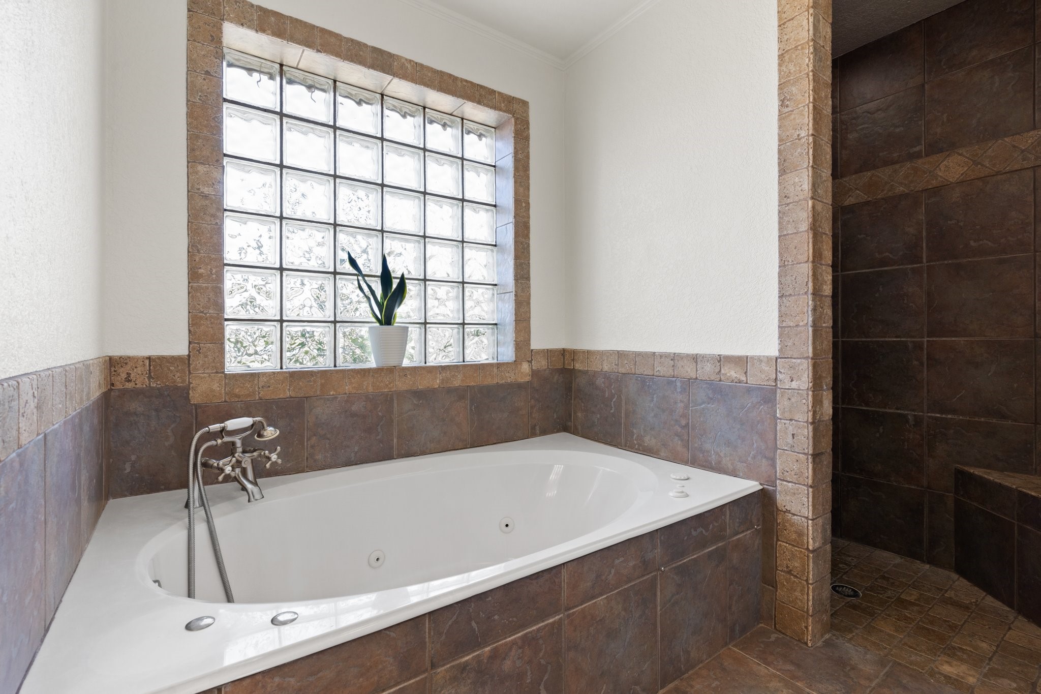 4861 County Road 1202