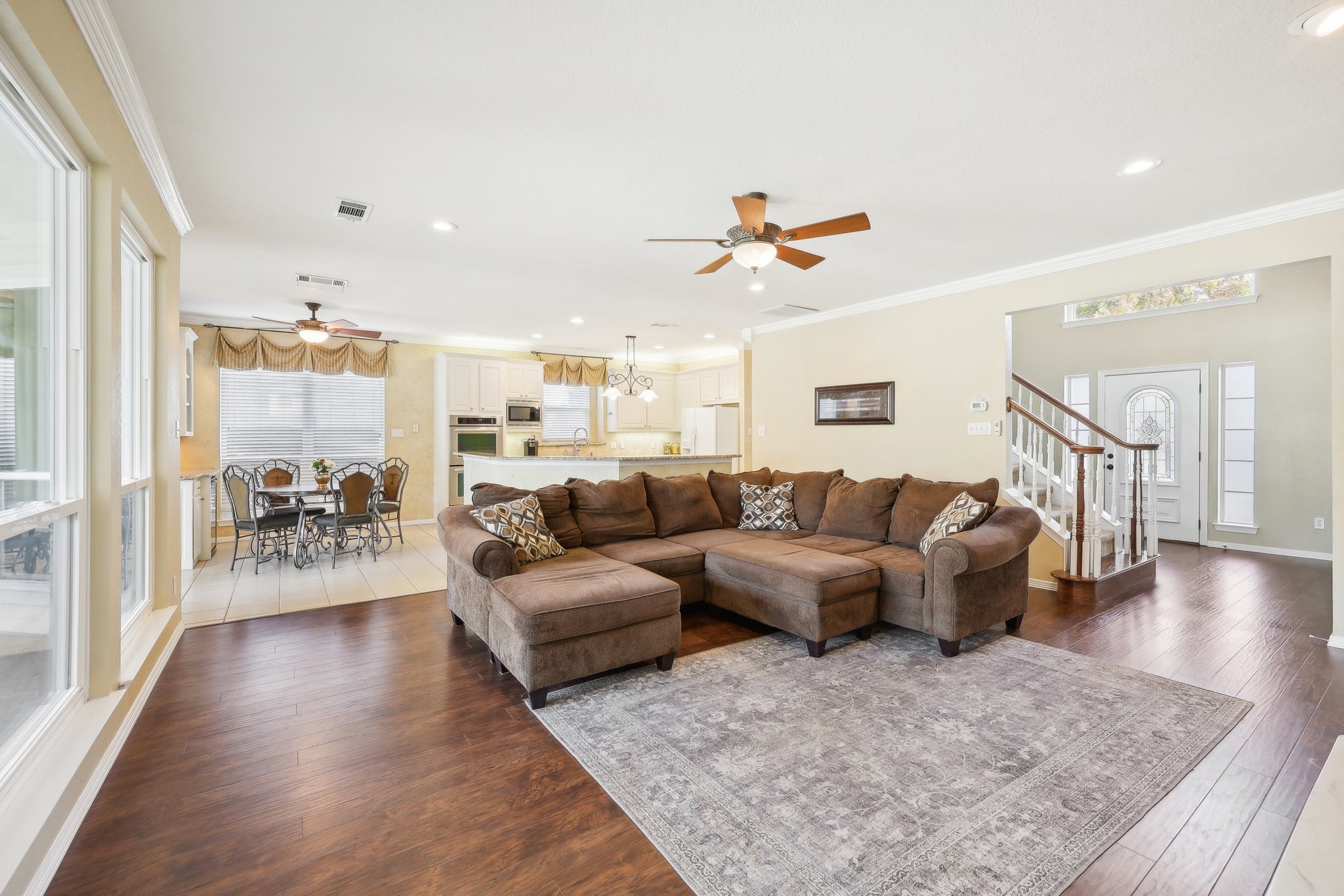 6708 Ledbetter Road