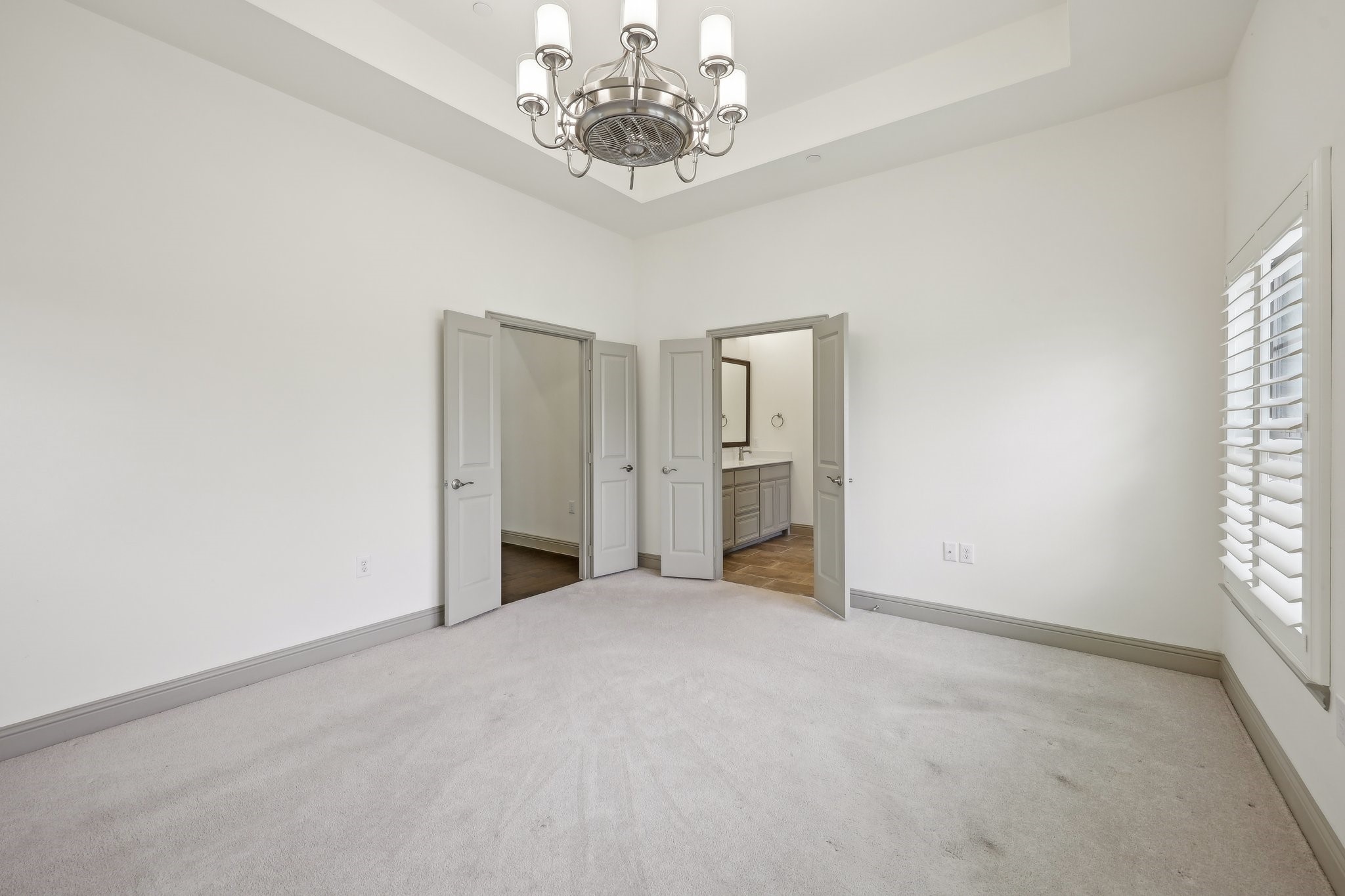3906 Crested Eagle Way