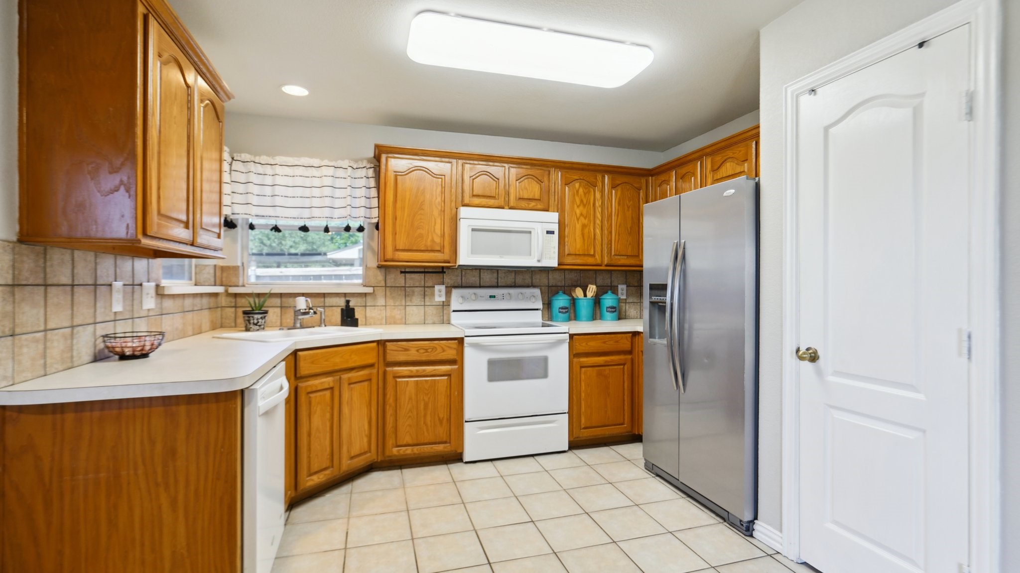 549 Valarie Lane