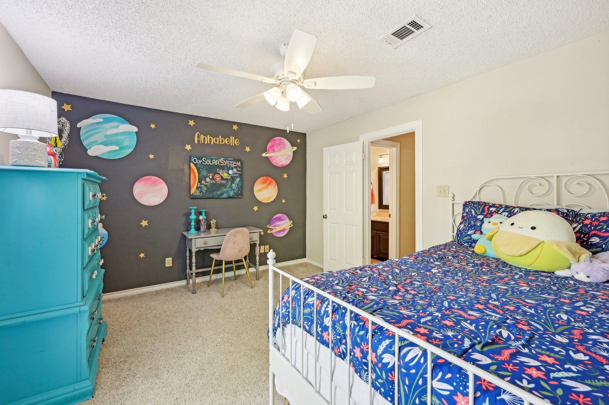 2900 Redstone Drive