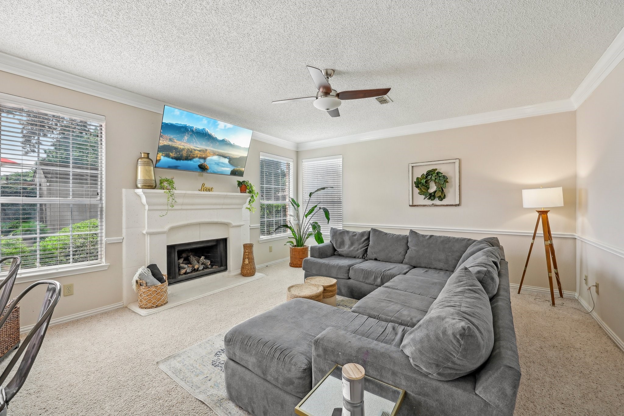2900 Redstone Drive