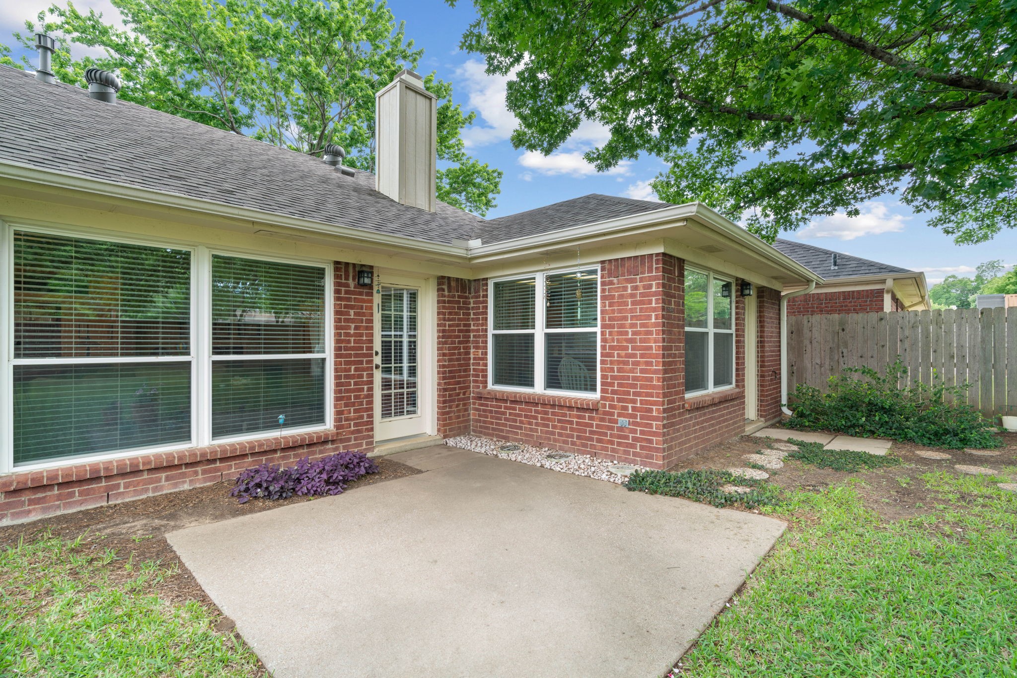5502 Misty Crest Drive