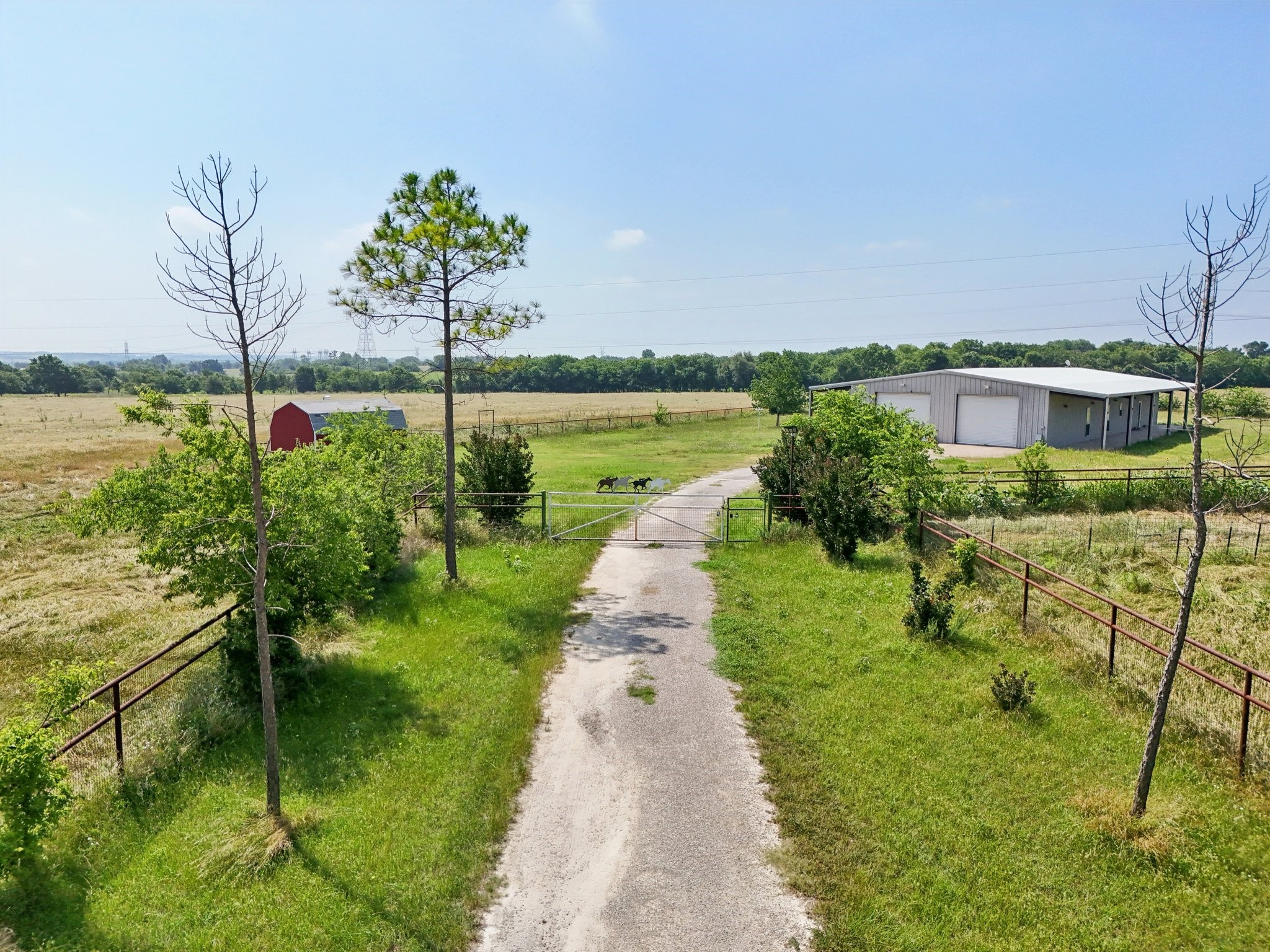 6912 County Road 1228