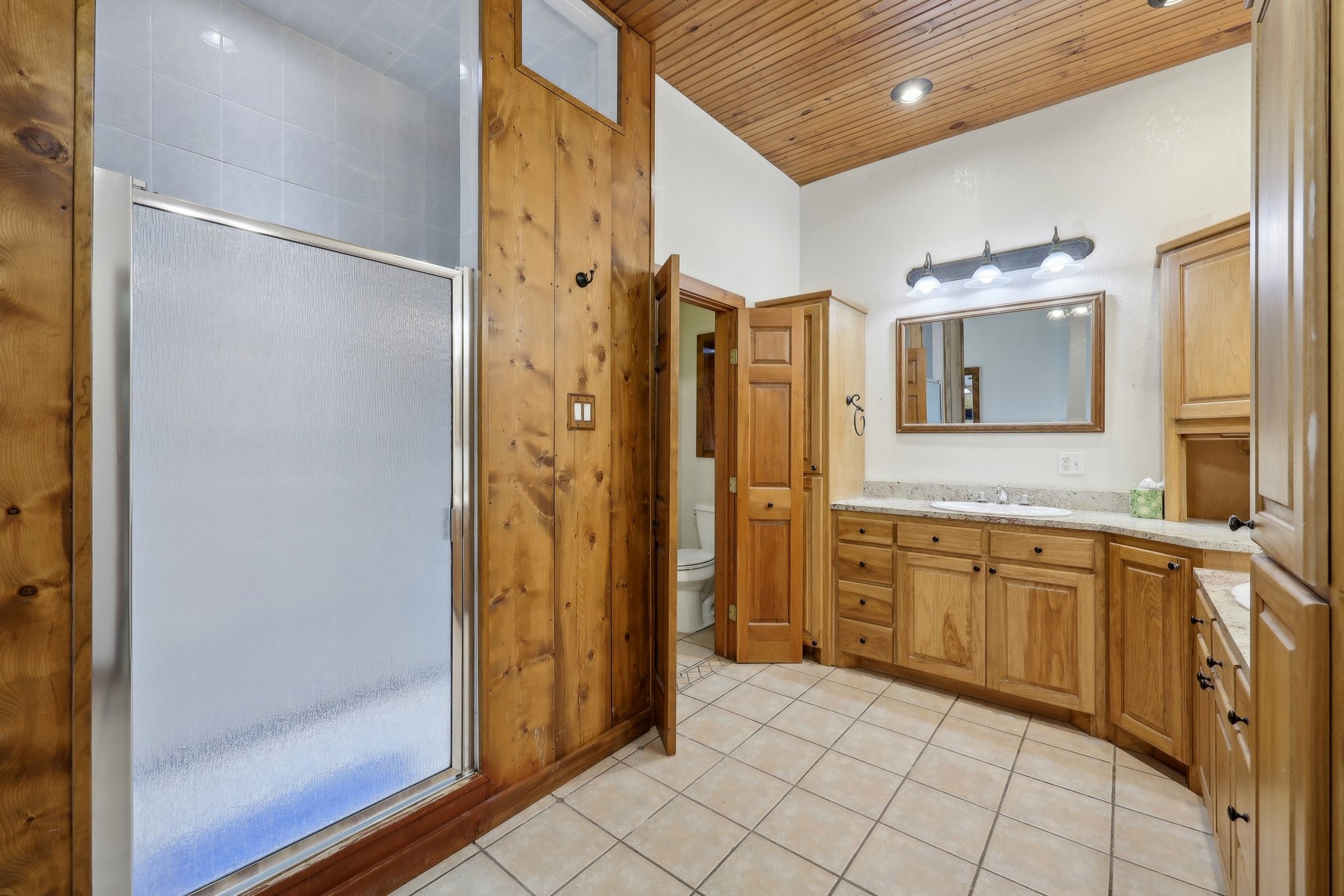 6912 County Road 1228