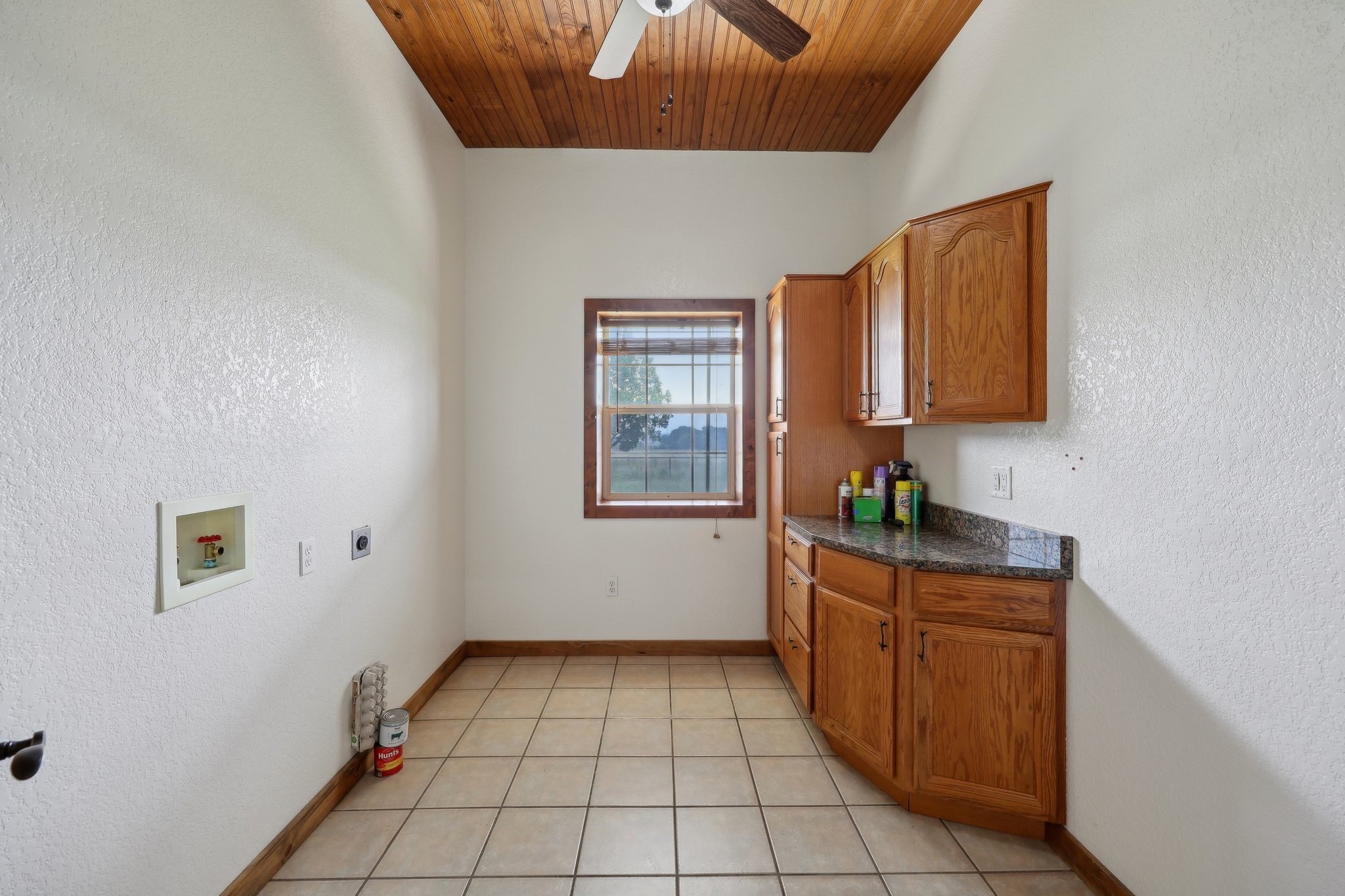 6912 County Road 1228