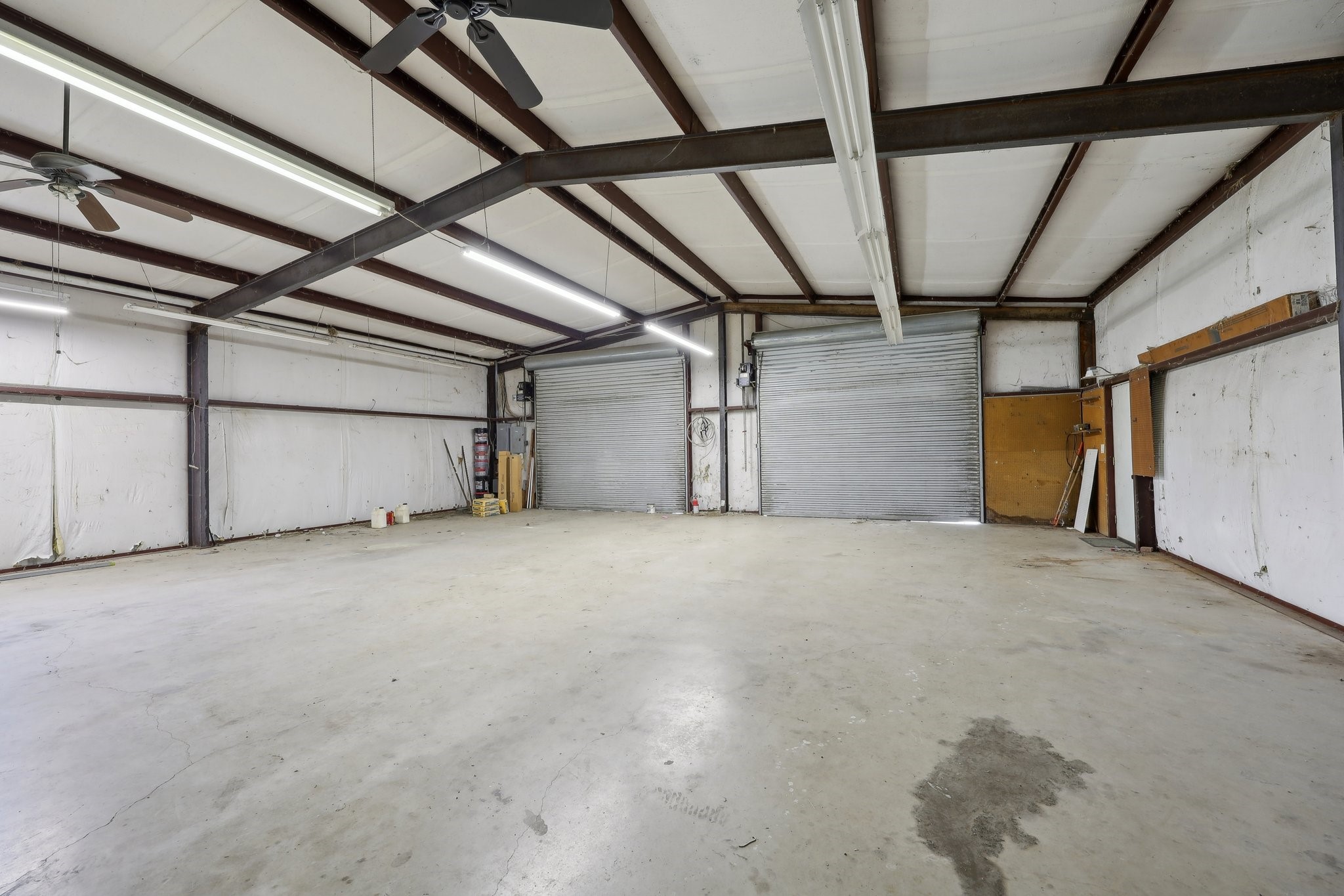 6912 County Road 1228