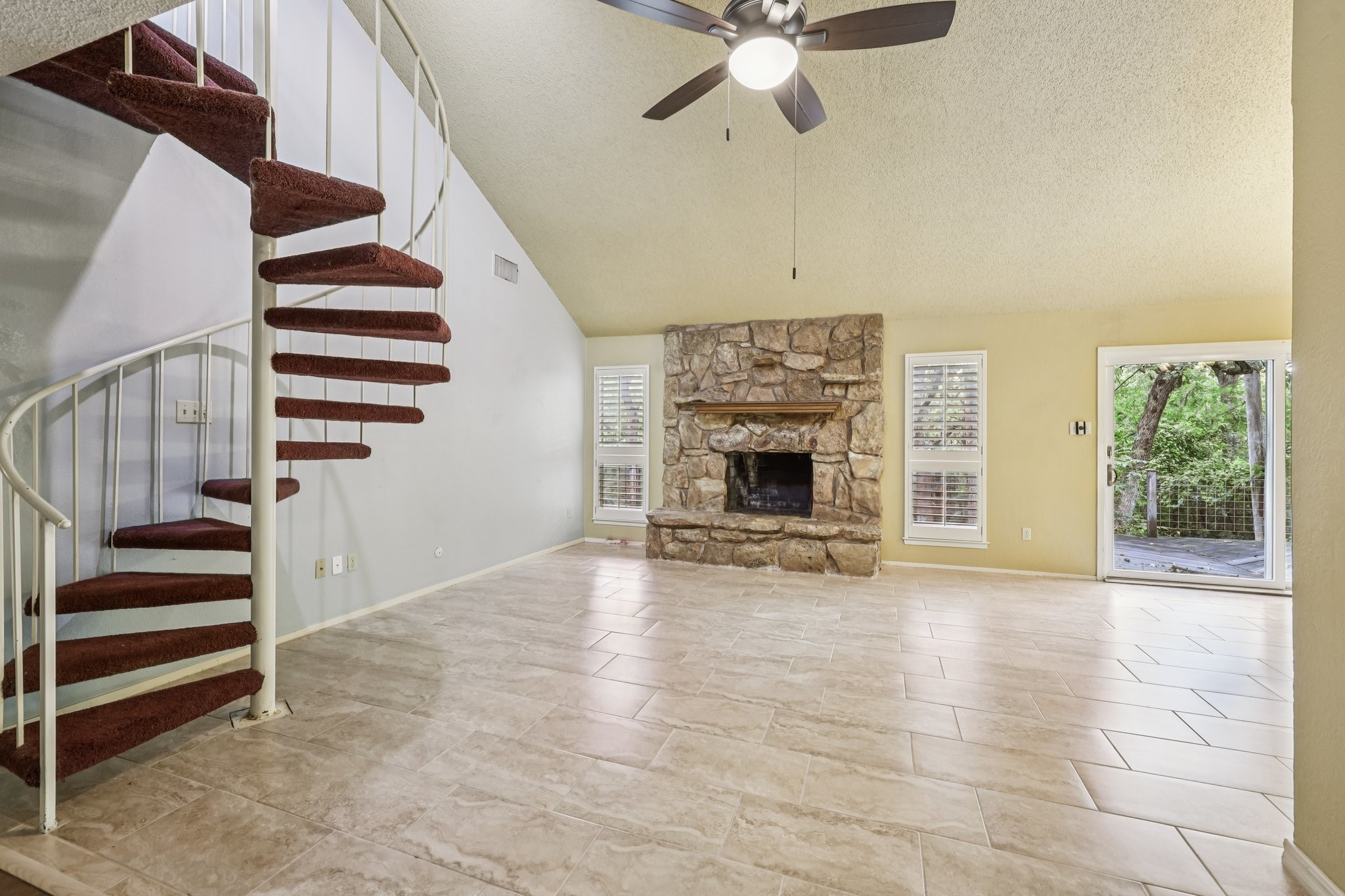 5907 Mountainwood Drive