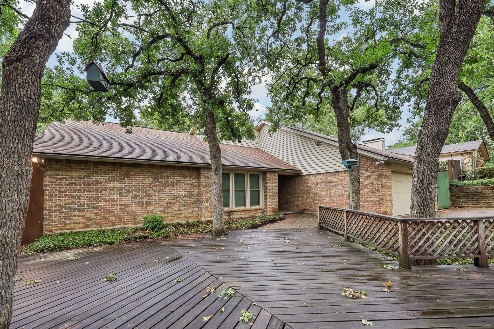 5907 Mountainwood Drive