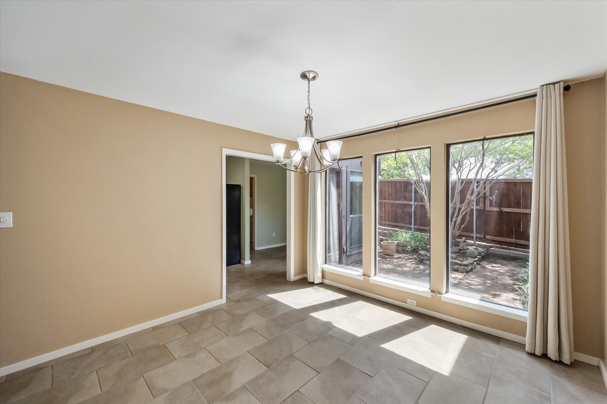 2809 Burlwood Drive