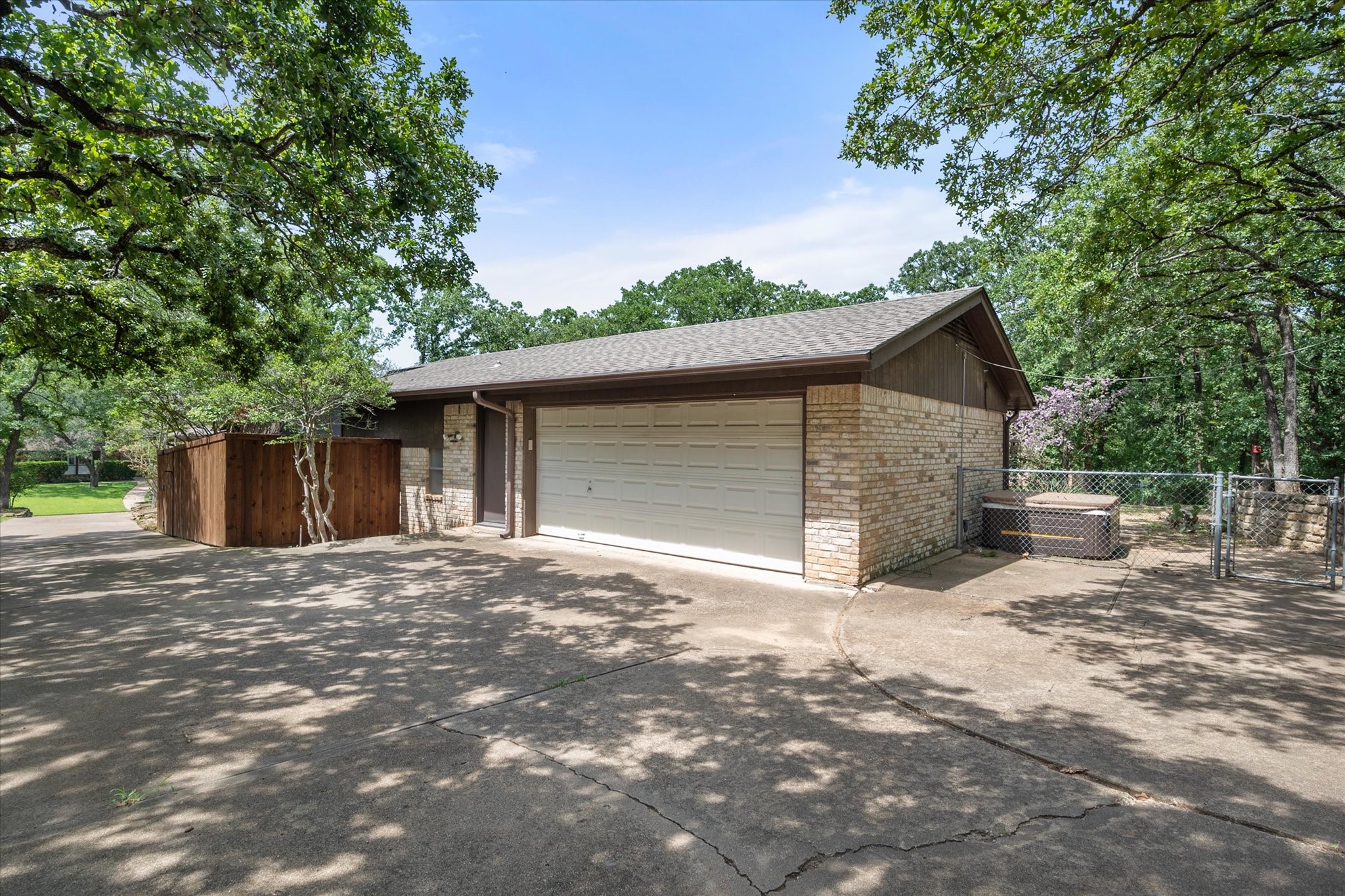 2809 Burlwood Drive