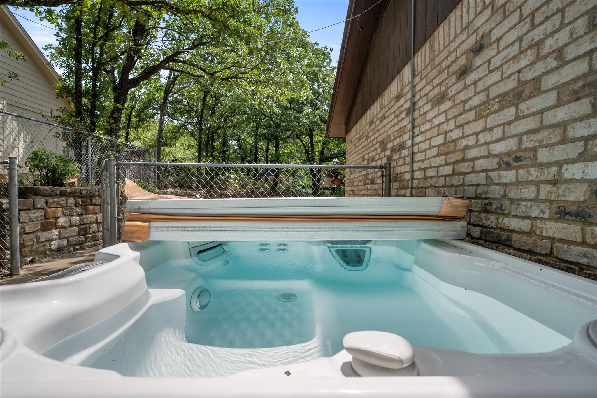 2809 Burlwood Drive