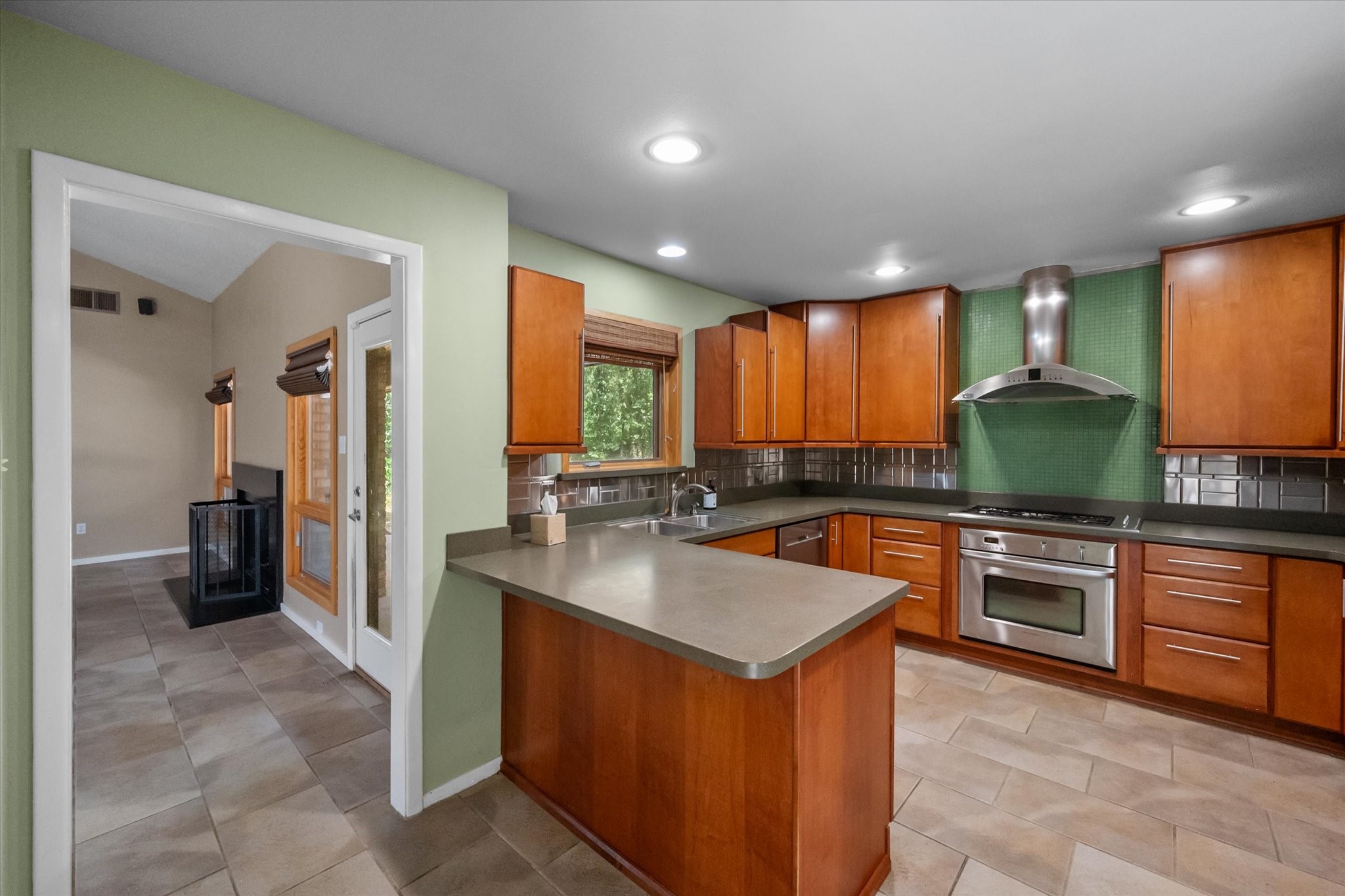 2809 Burlwood Drive
