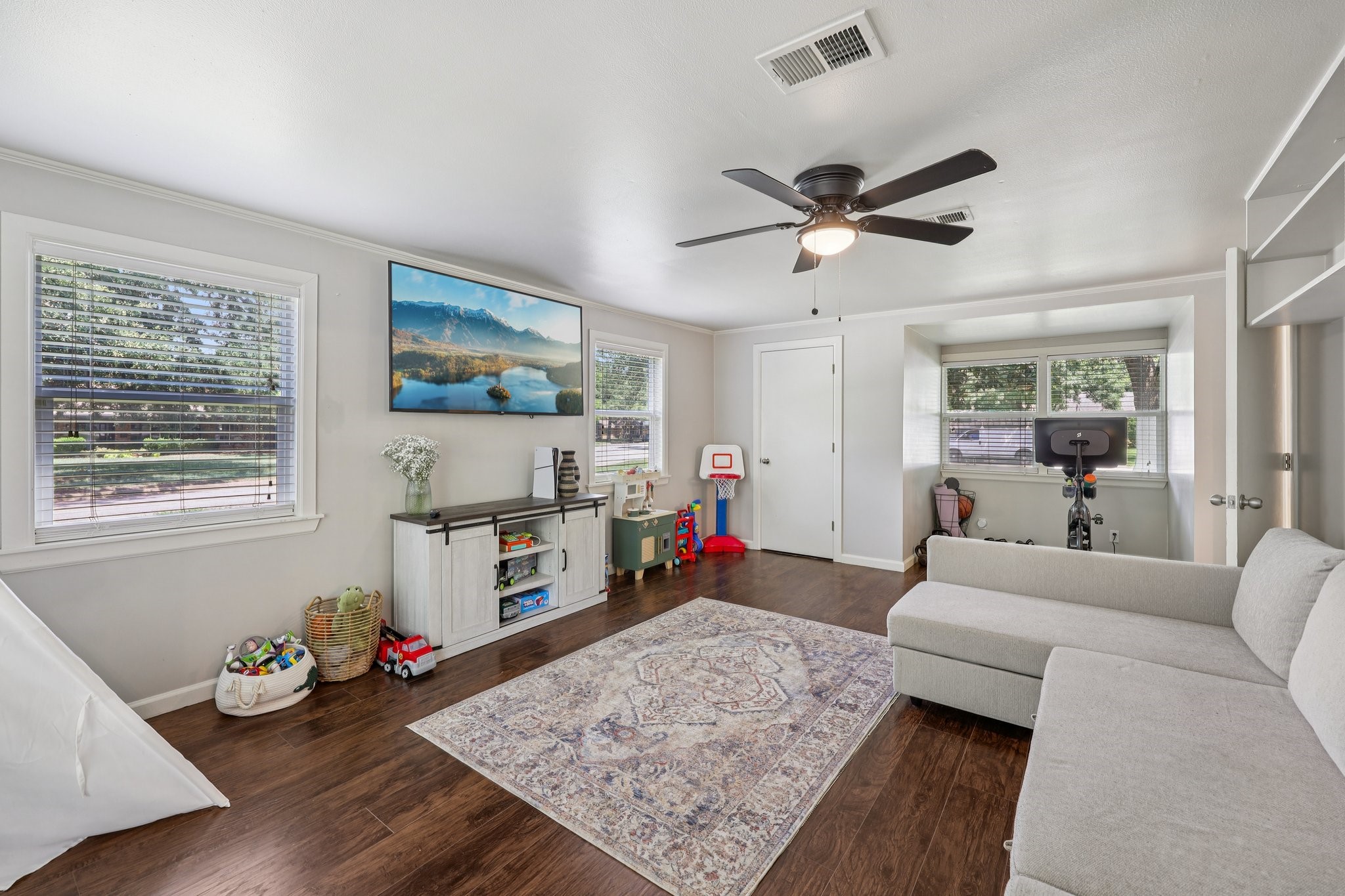 1320 Redbud Drive