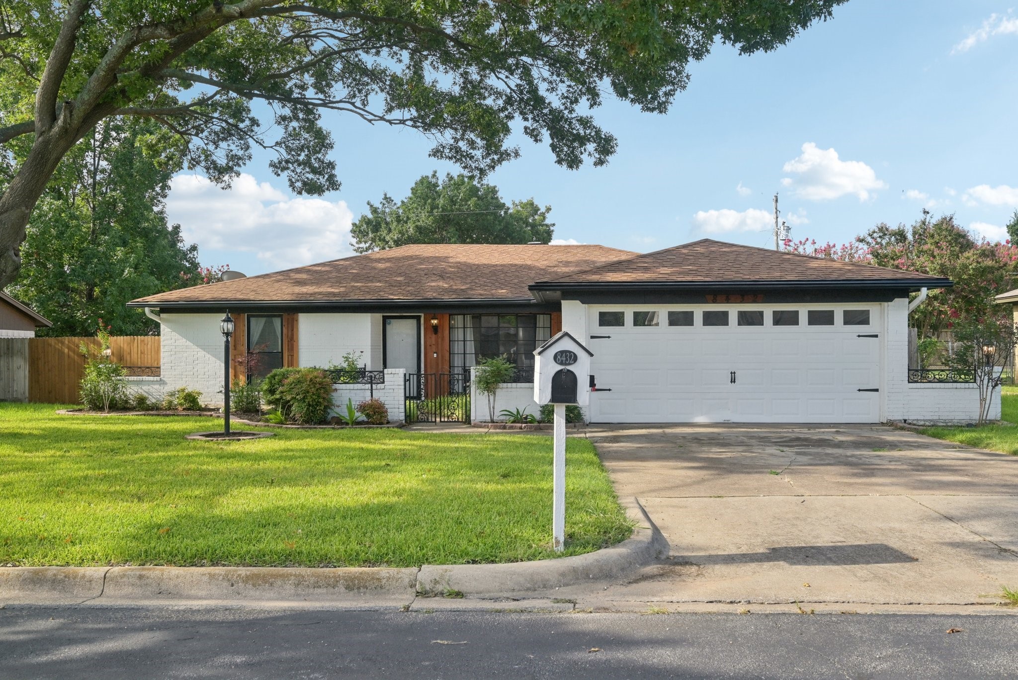 8432 Glenann Drive