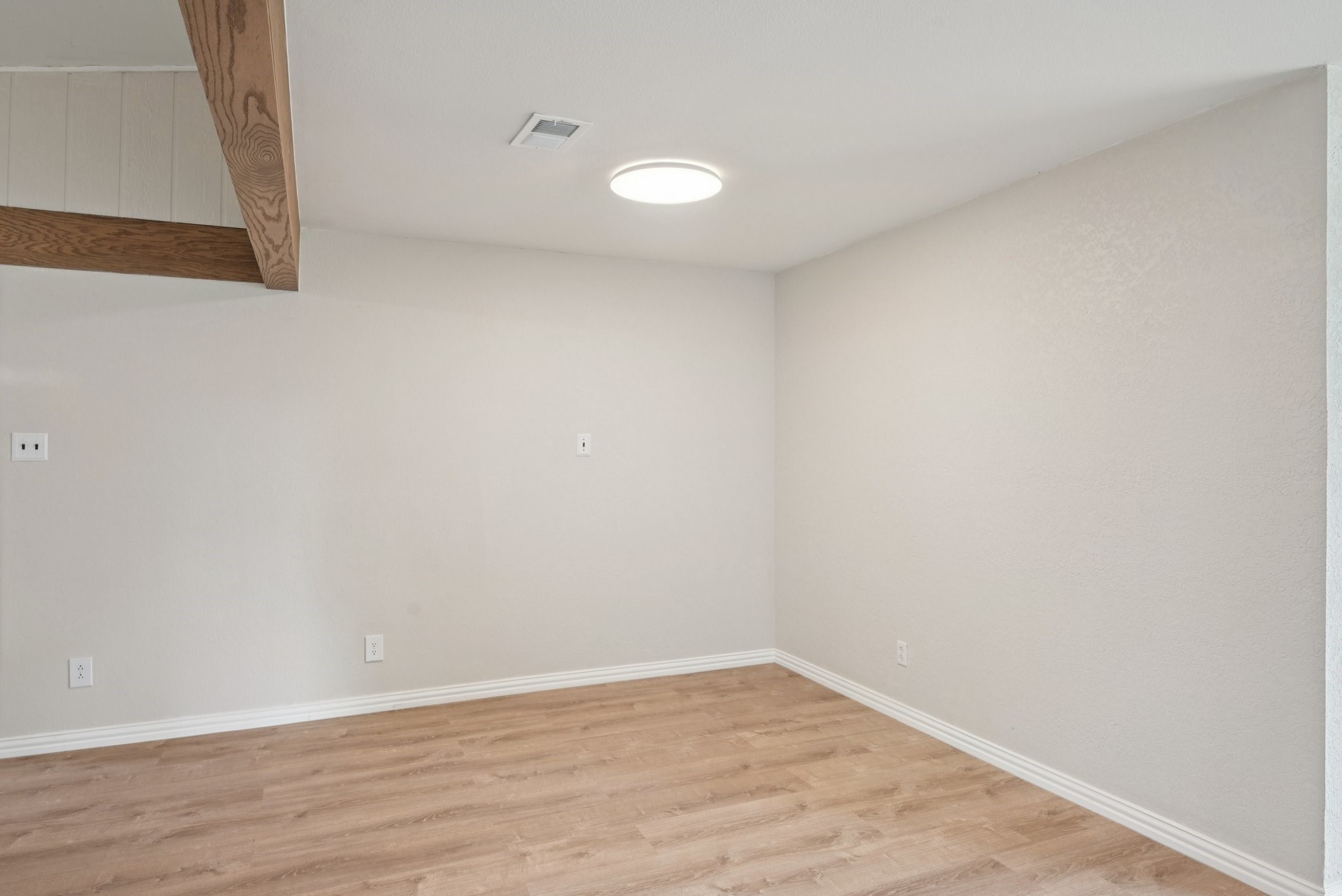 8432 Glenann Drive