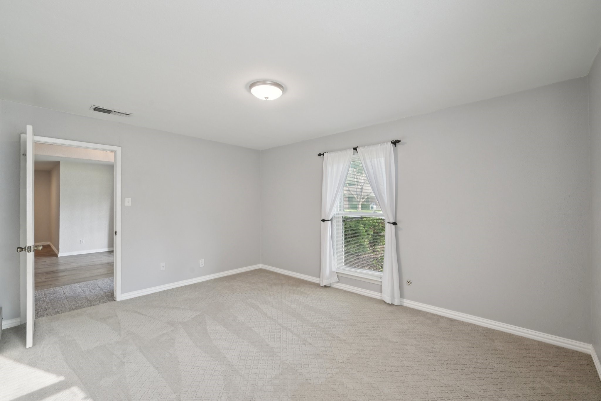 8432 Glenann Drive