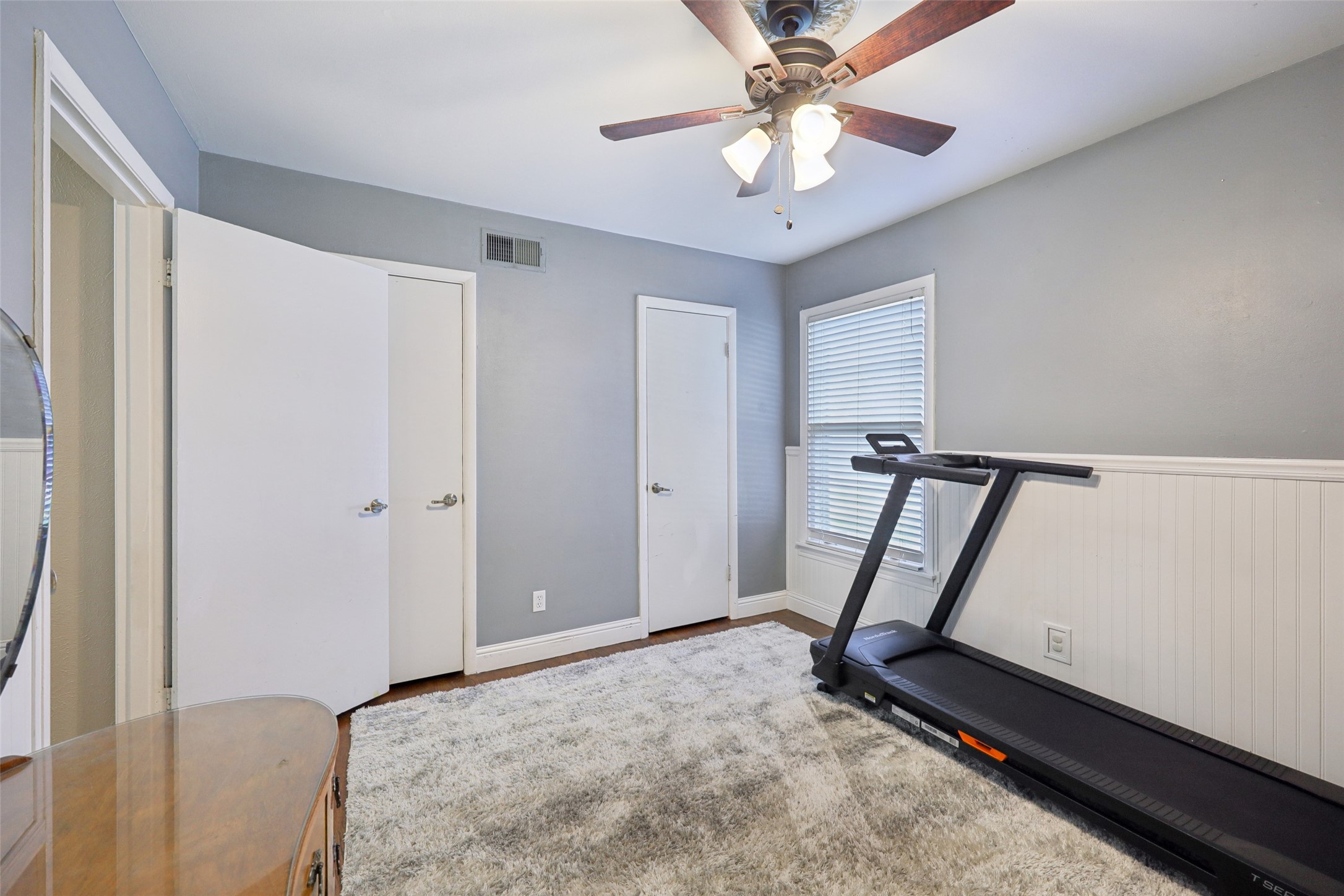 1218 Mockingbird Lane
