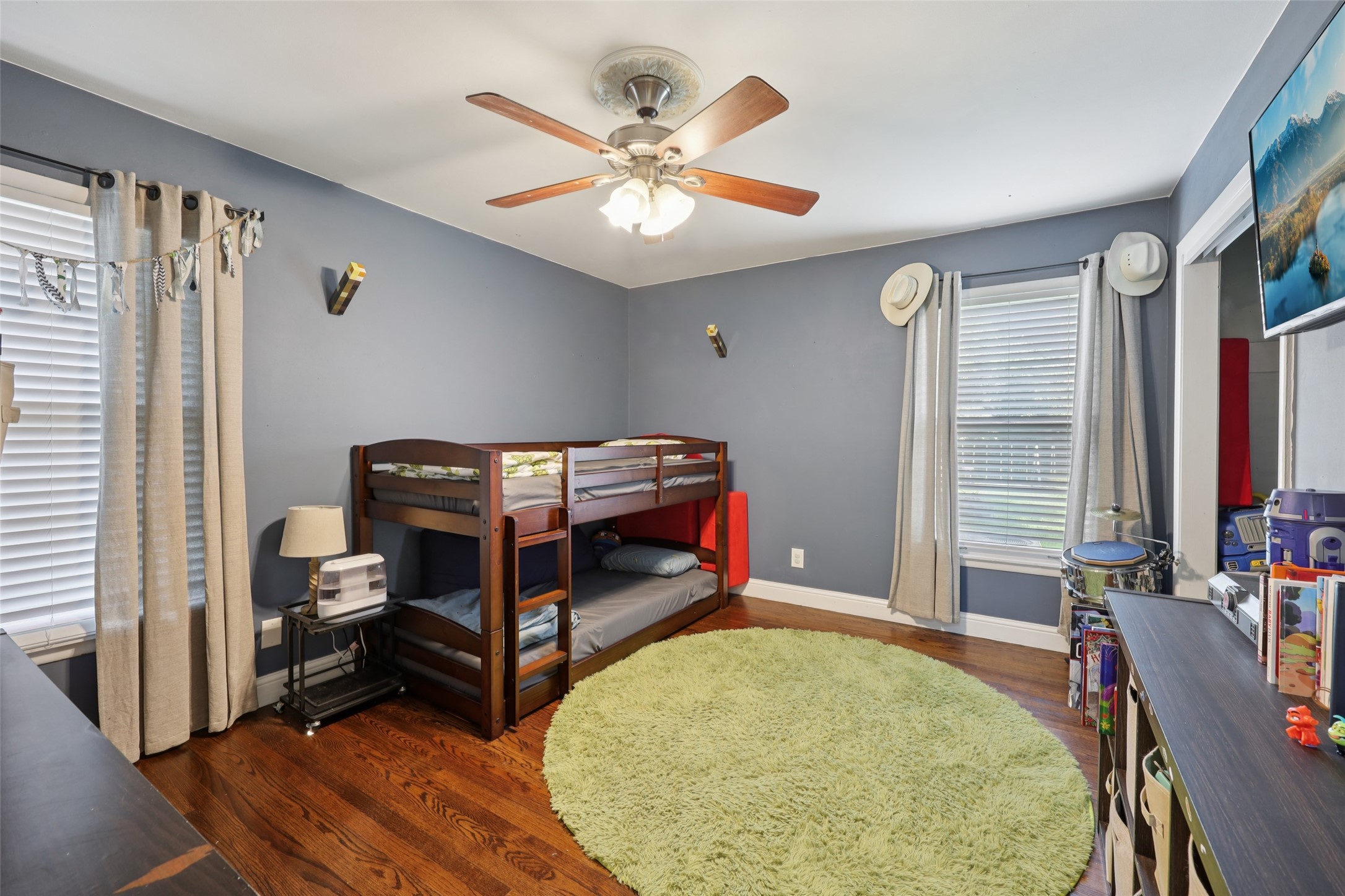 1218 Mockingbird Lane