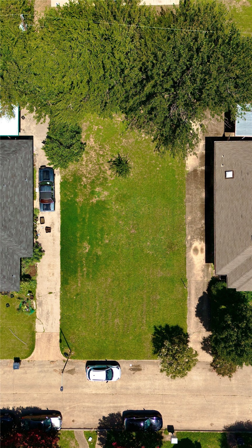 2421 Summer Place Drive