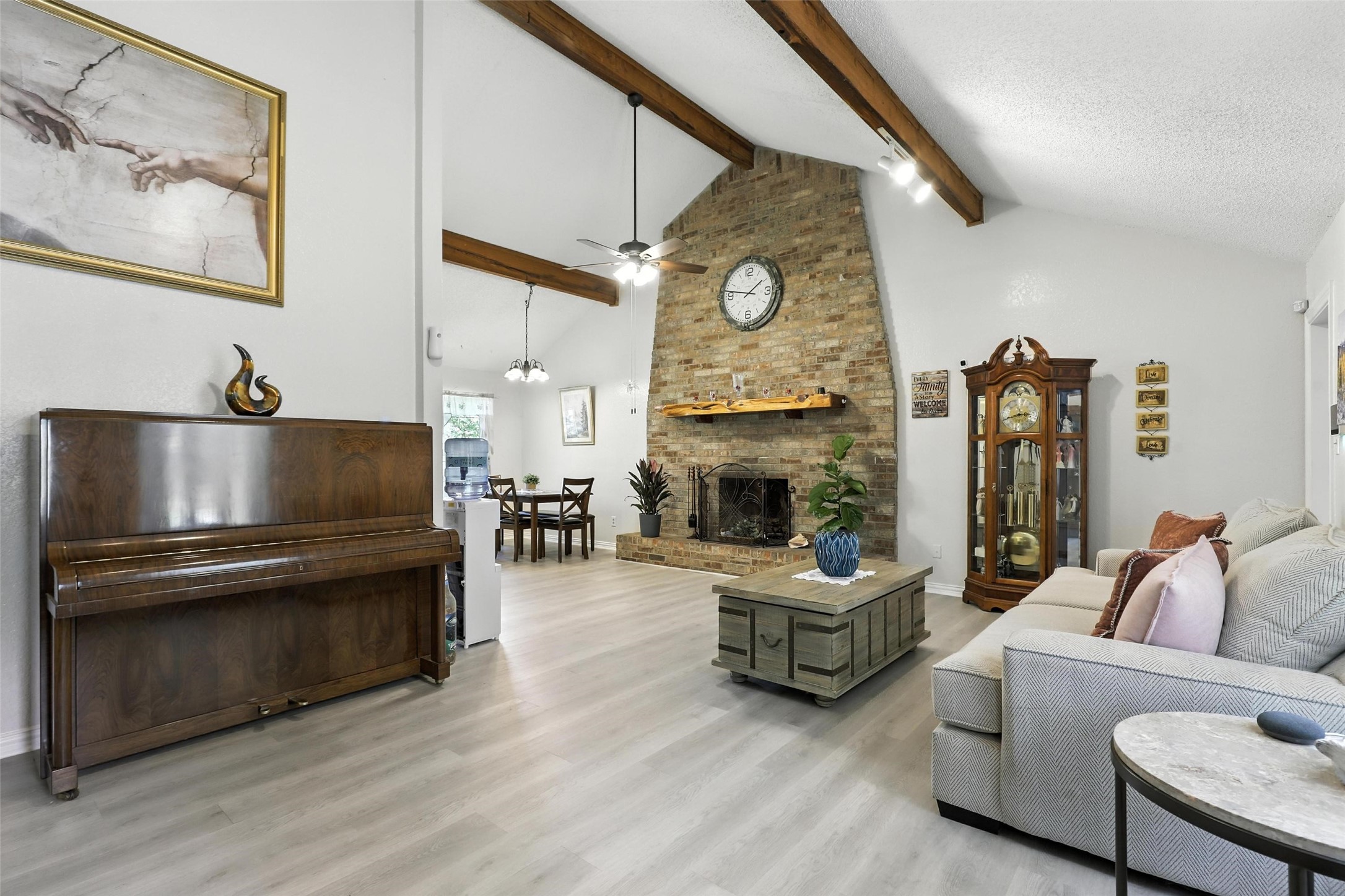 4013 Sioux Court