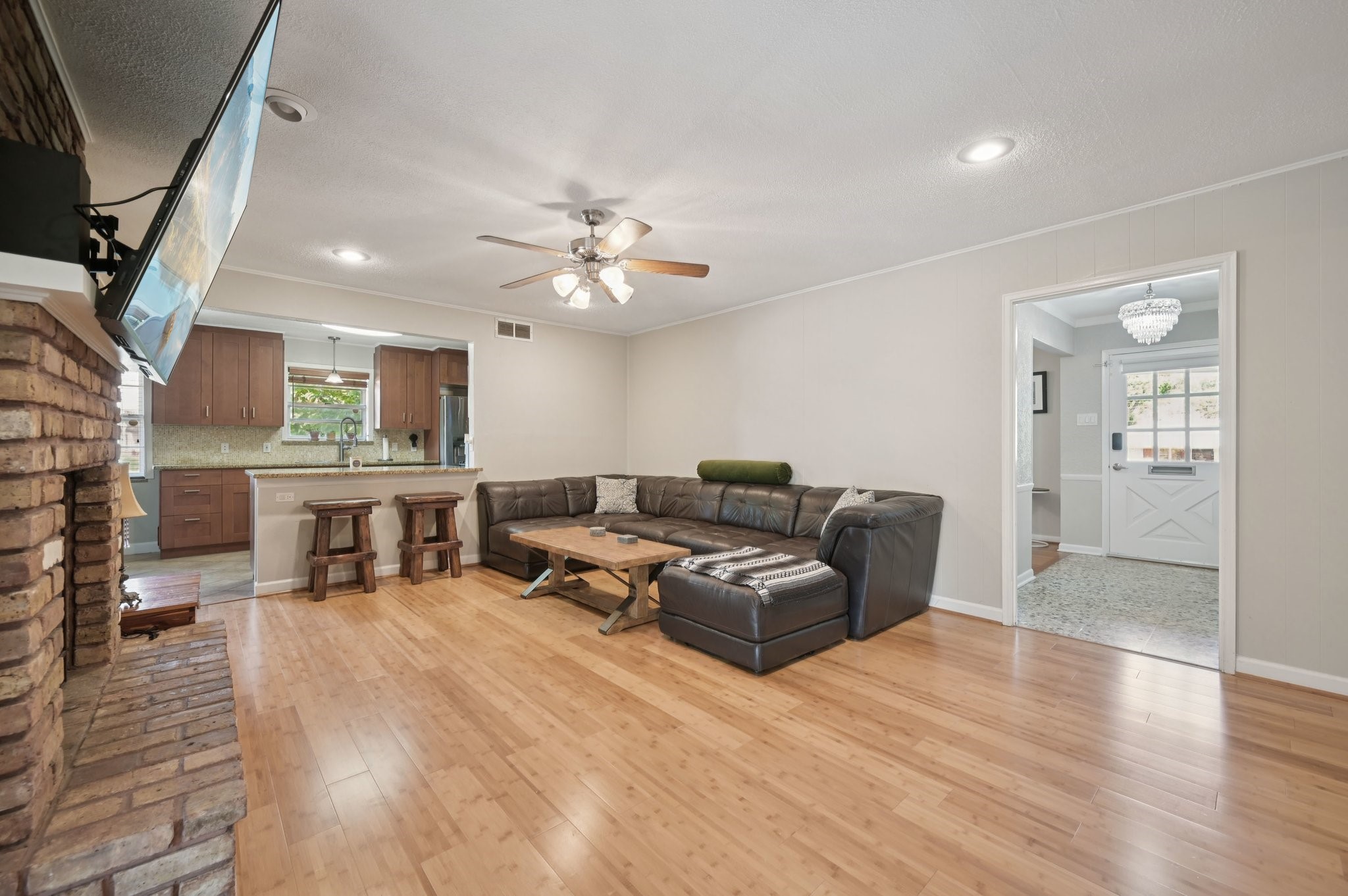 1022 Bardfield Avenue