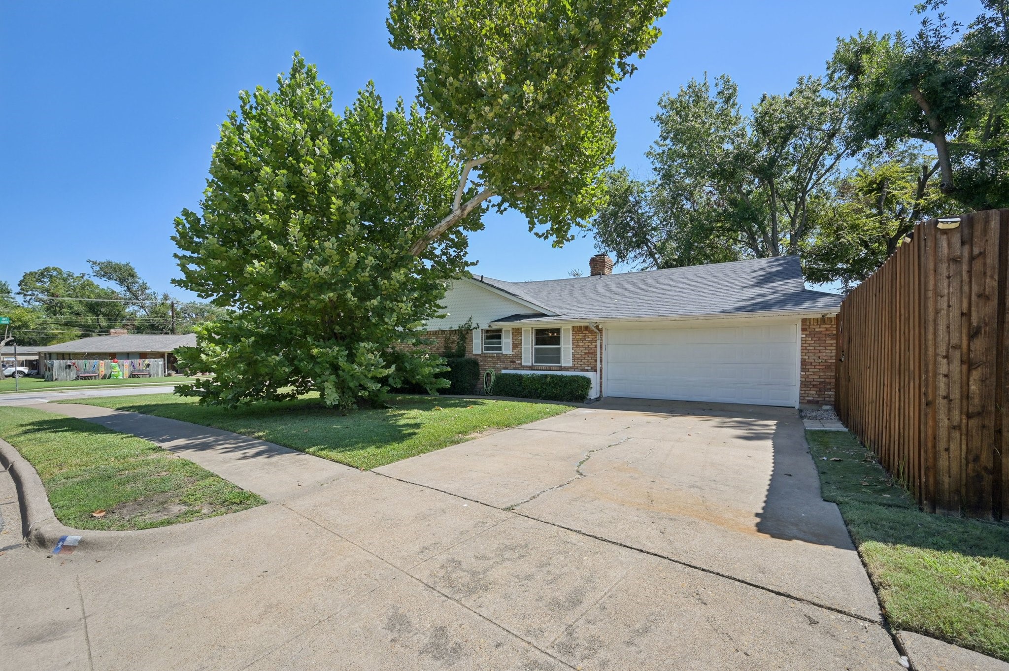 1022 Bardfield Avenue