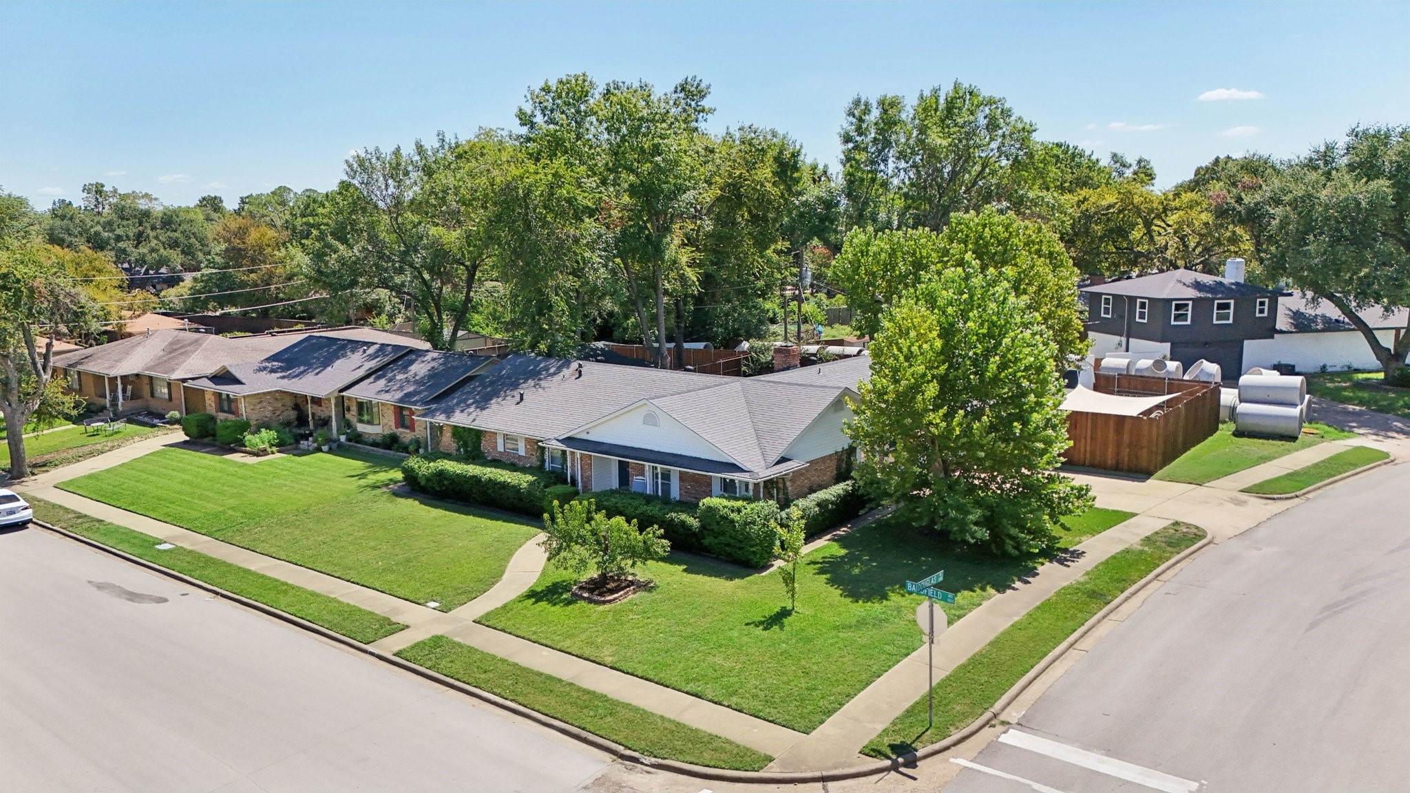 1022 Bardfield Avenue