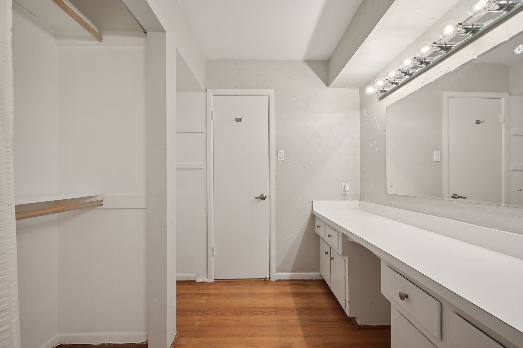 1022 Bardfield Avenue