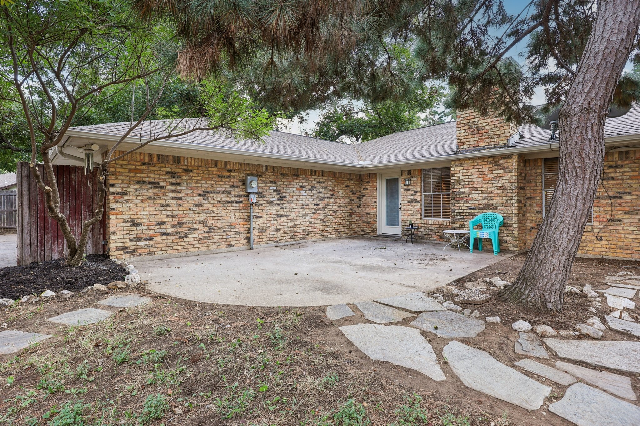 1701 Carlton Drive