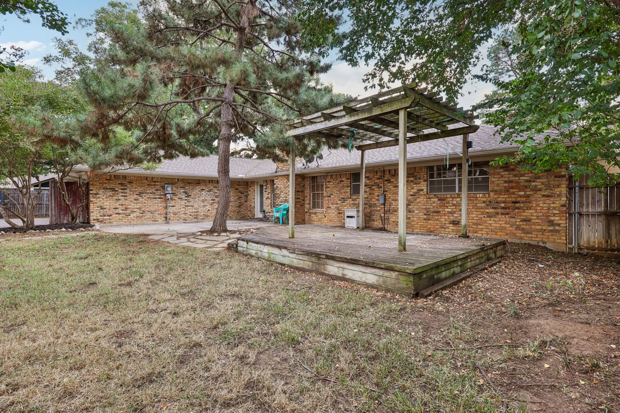 1701 Carlton Drive