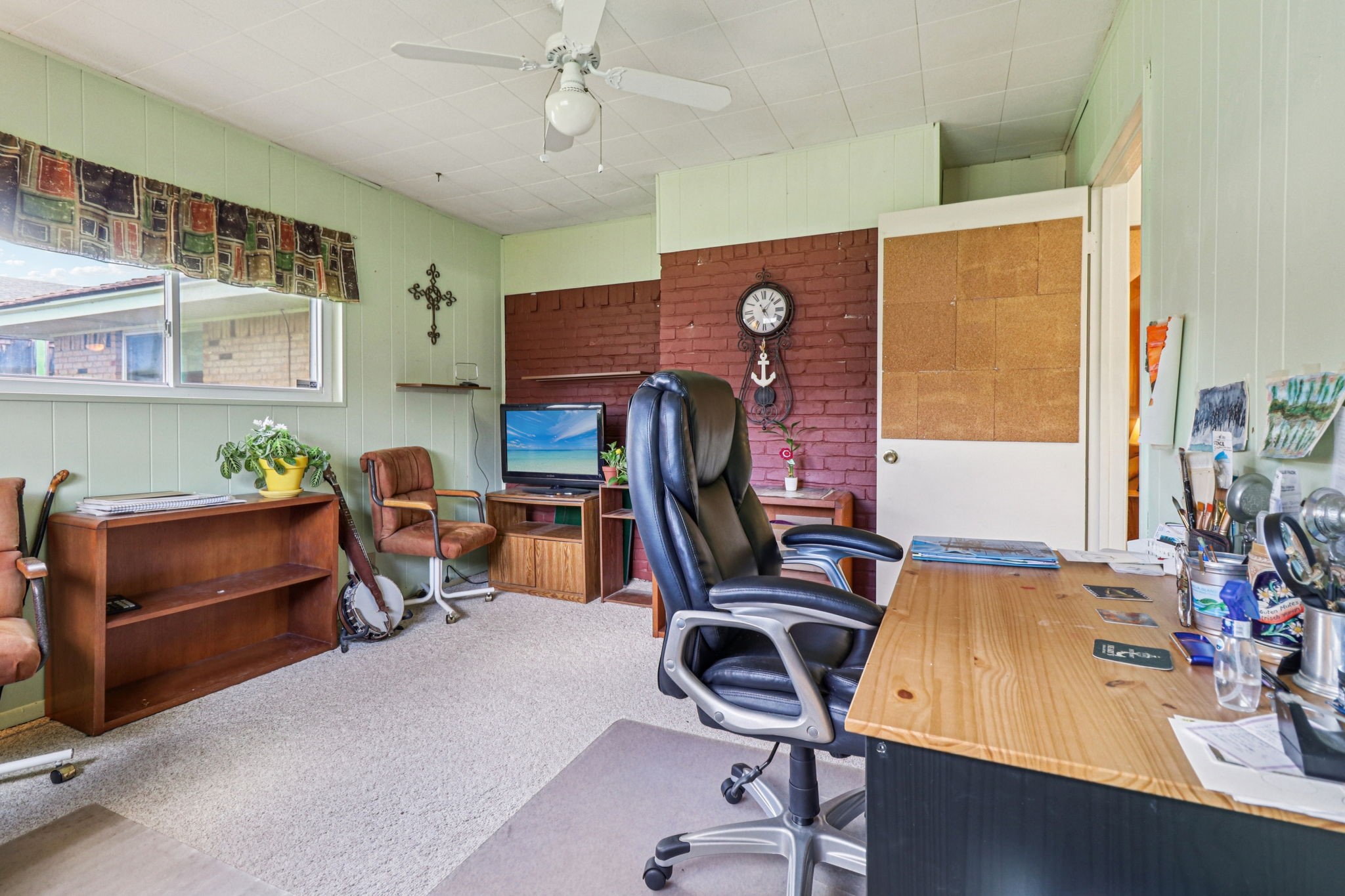 2105 Briarwood Boulevard