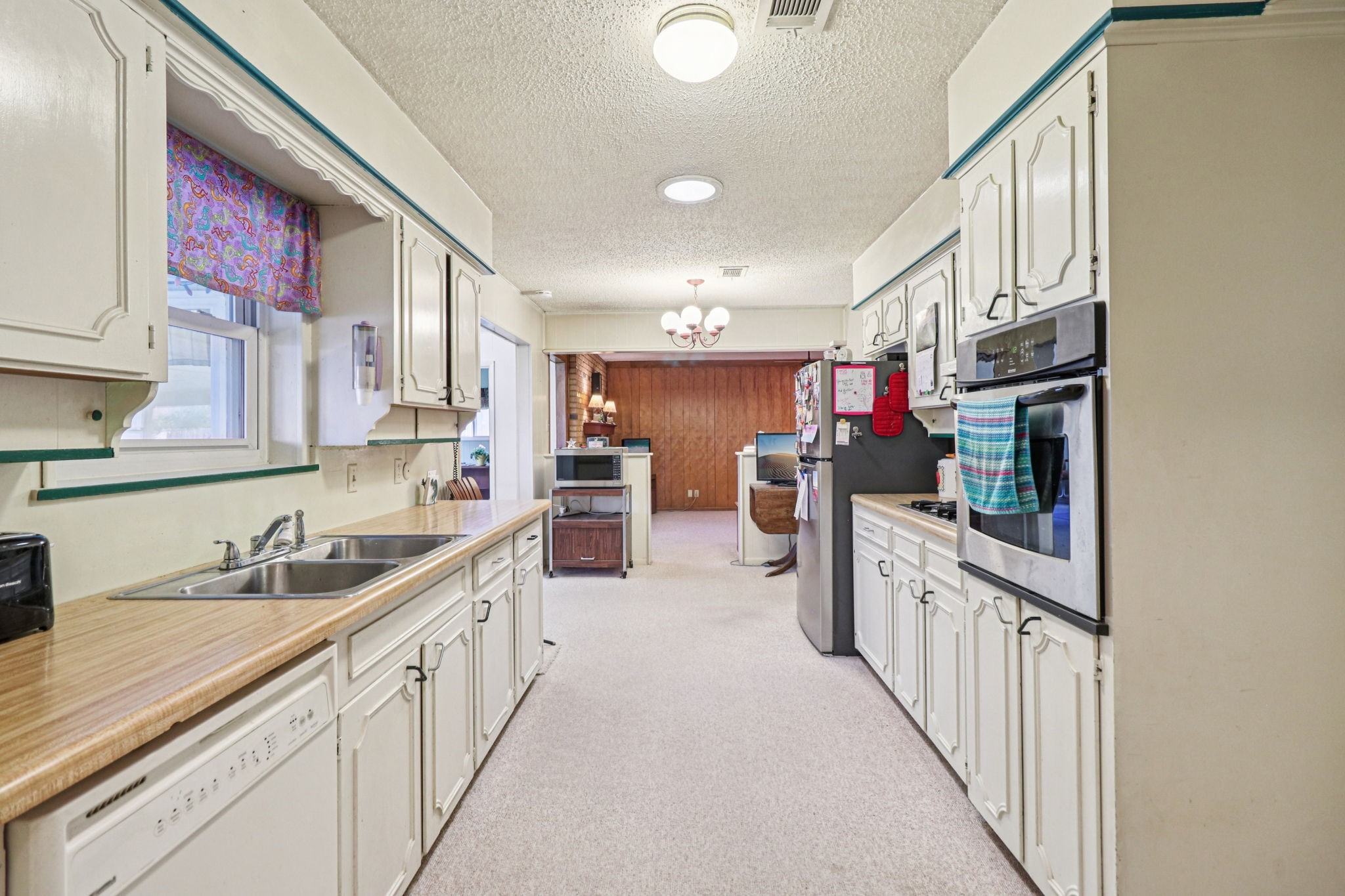 2105 Briarwood Boulevard