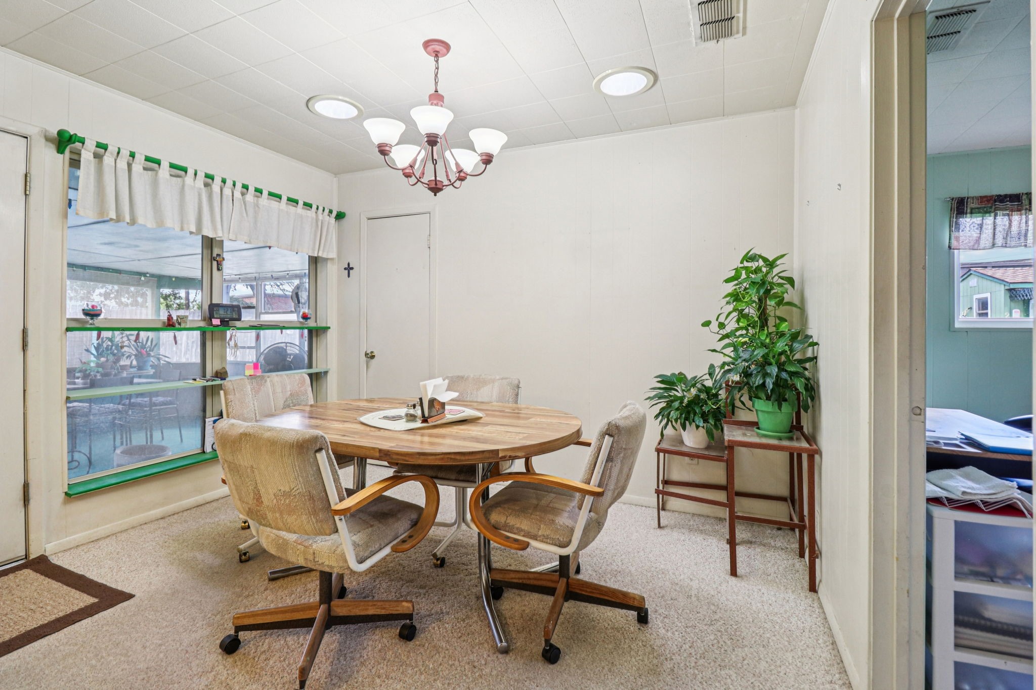 2105 Briarwood Boulevard