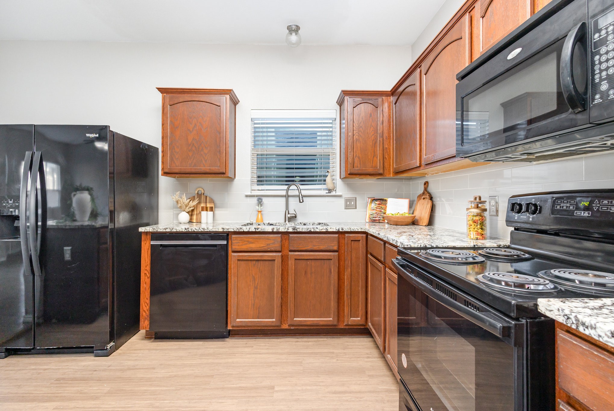 4019 Houston Dr Drive