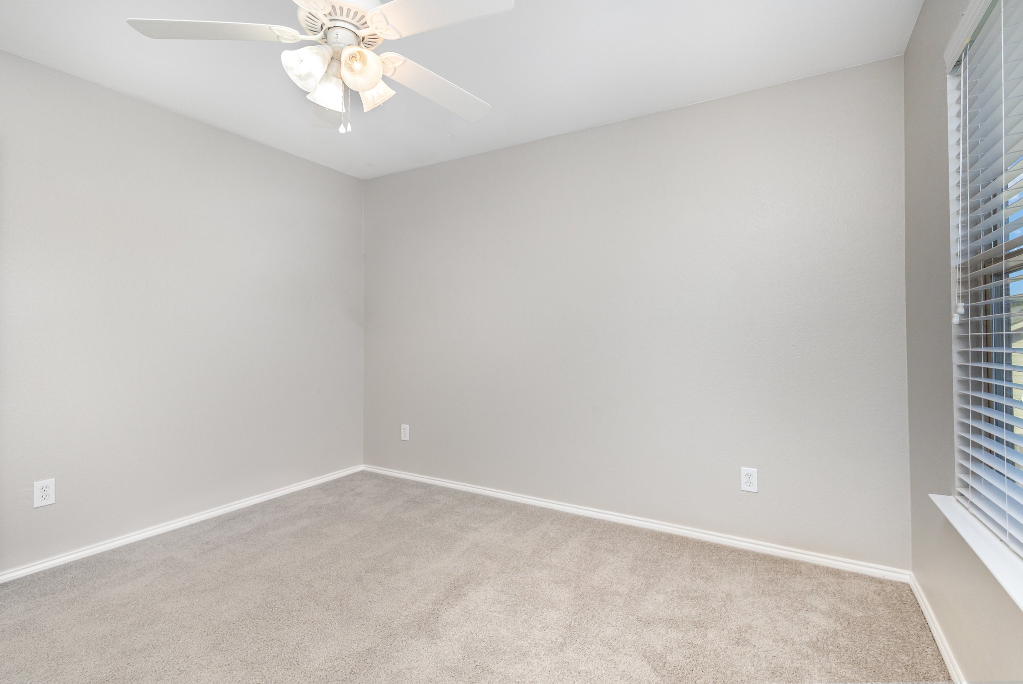 4019 Houston Dr Drive