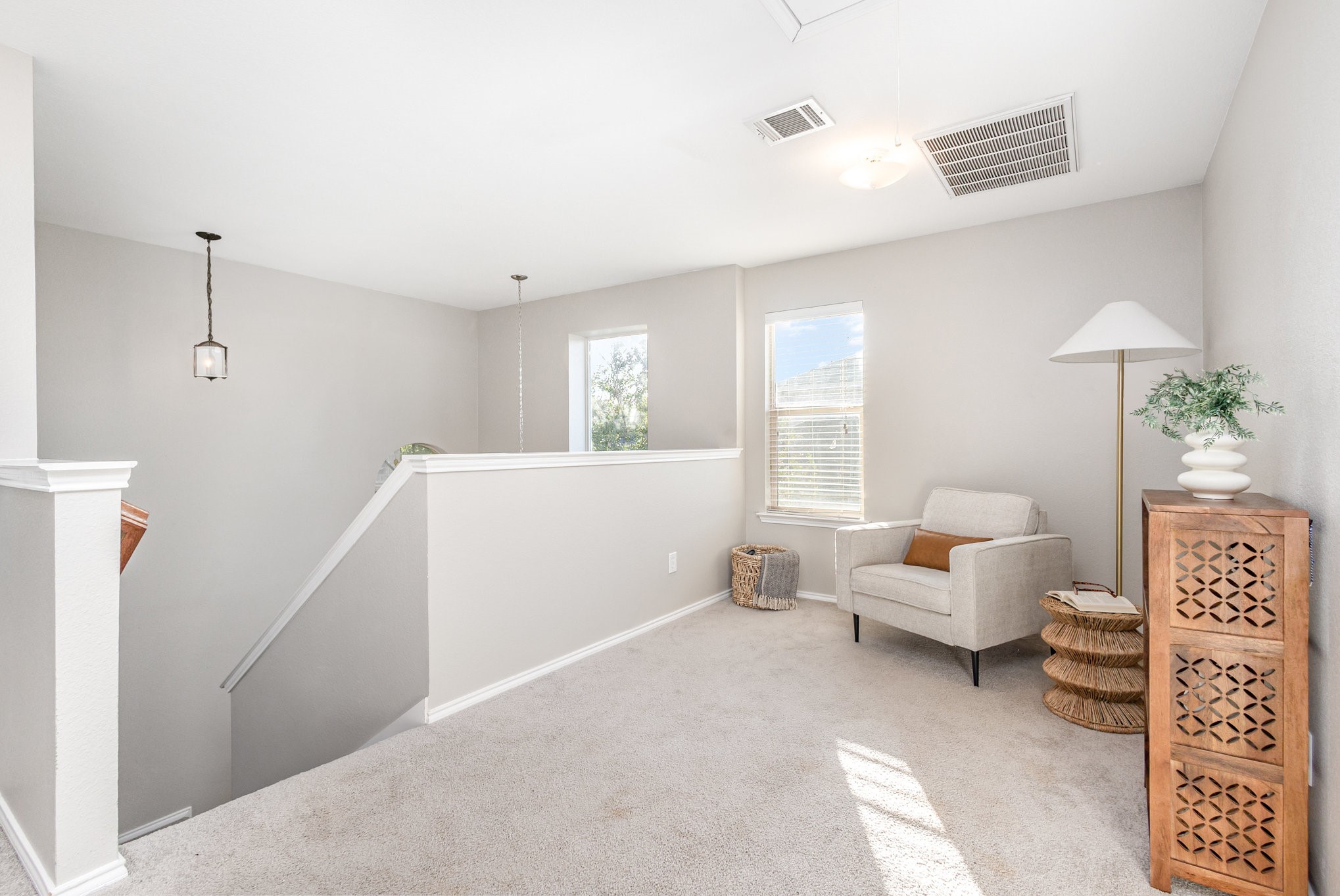 4019 Houston Dr Drive