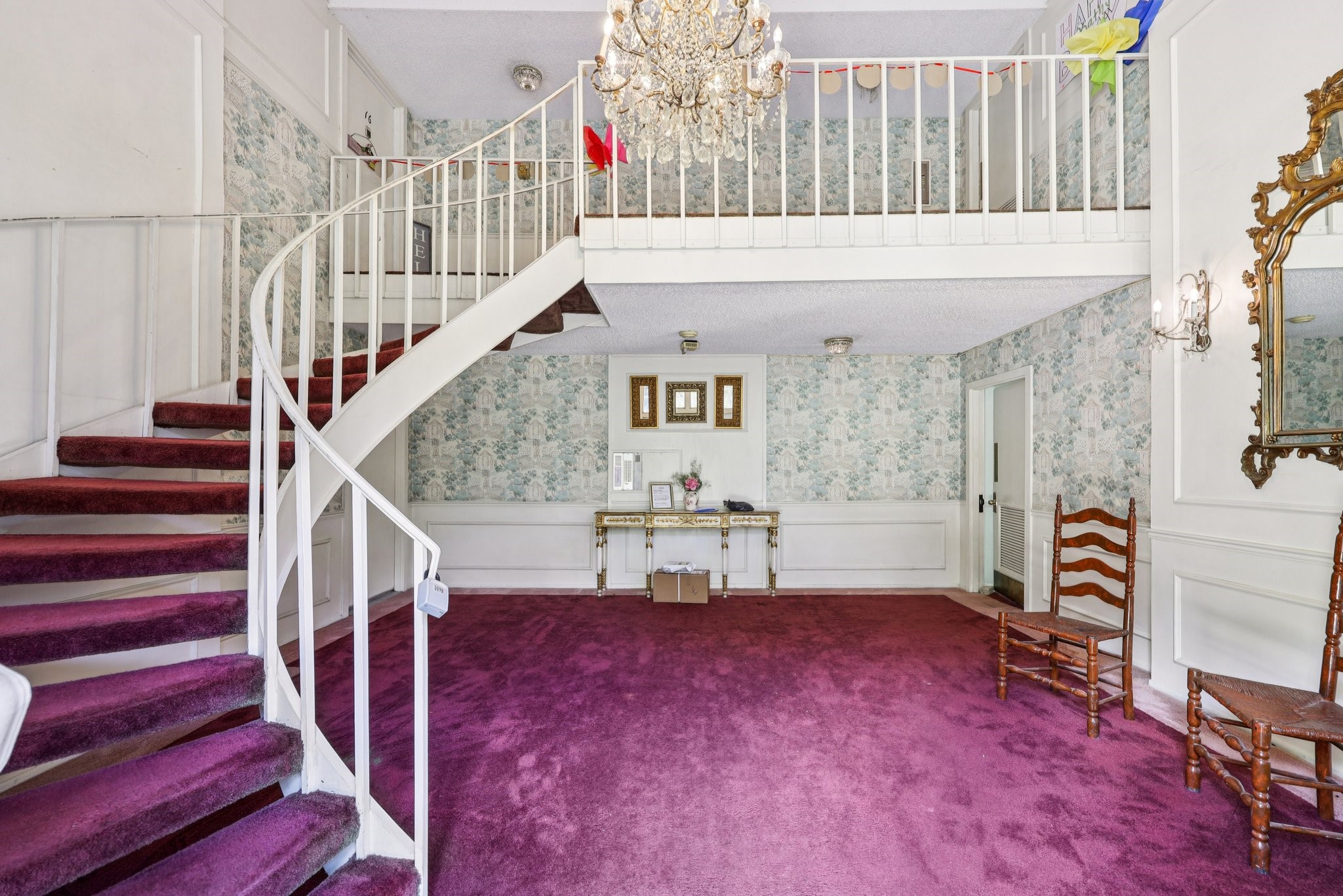 1401 Forest Edge Drive 21