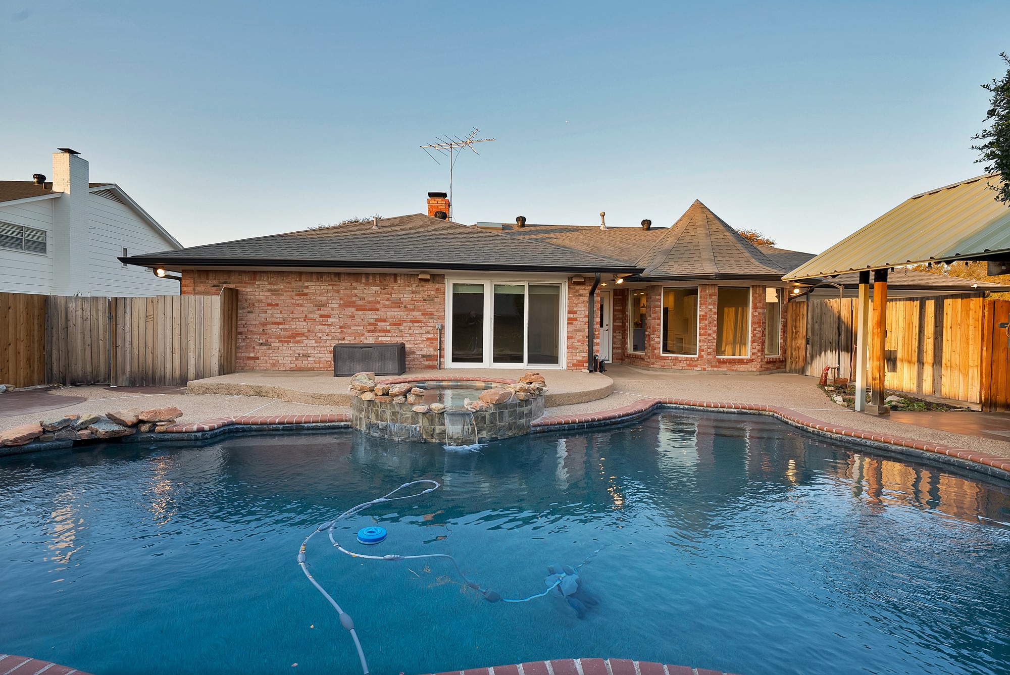 2804 Wood Wind Drive